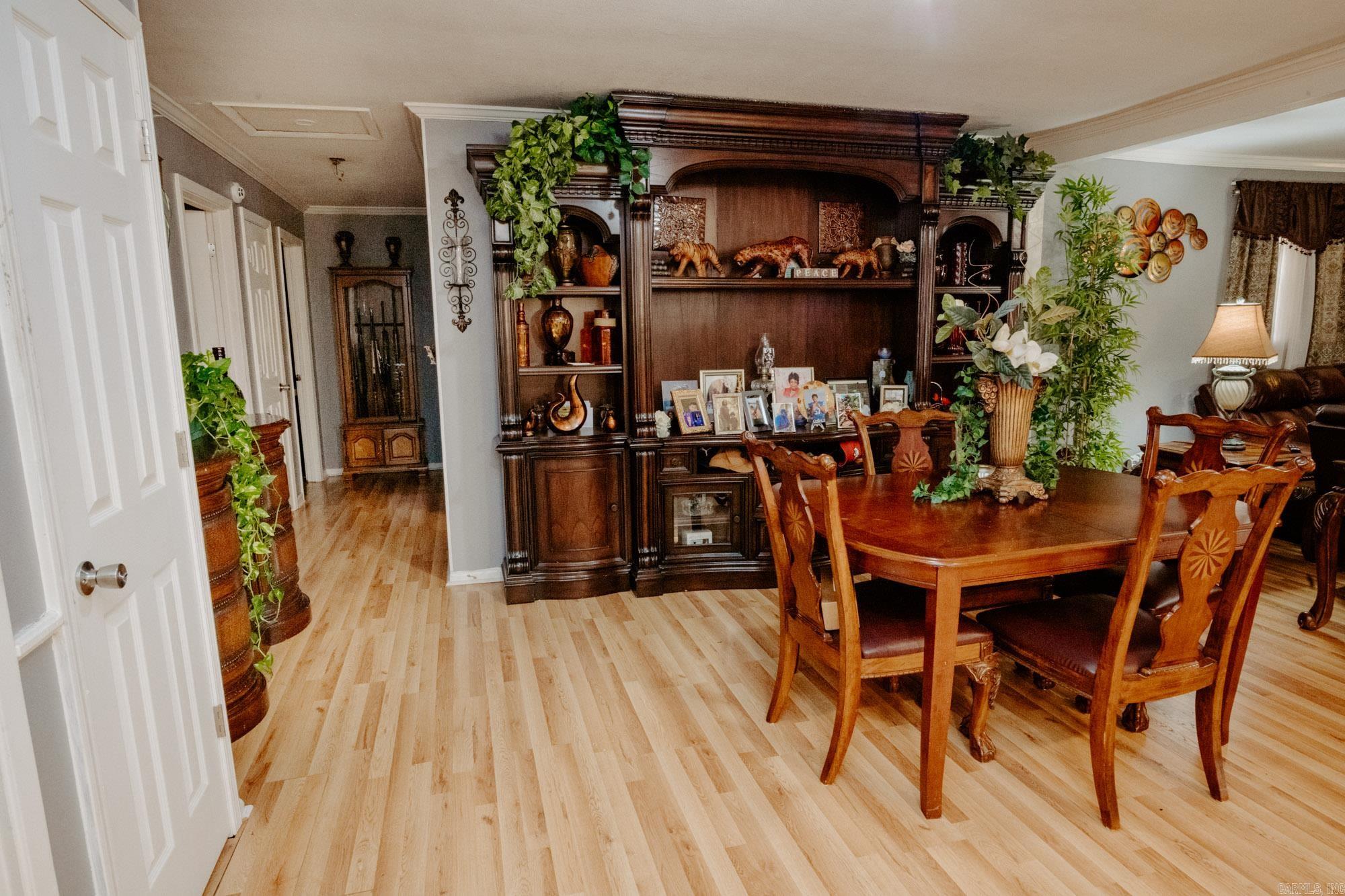 SOUTH LAKEVIEW - Residential