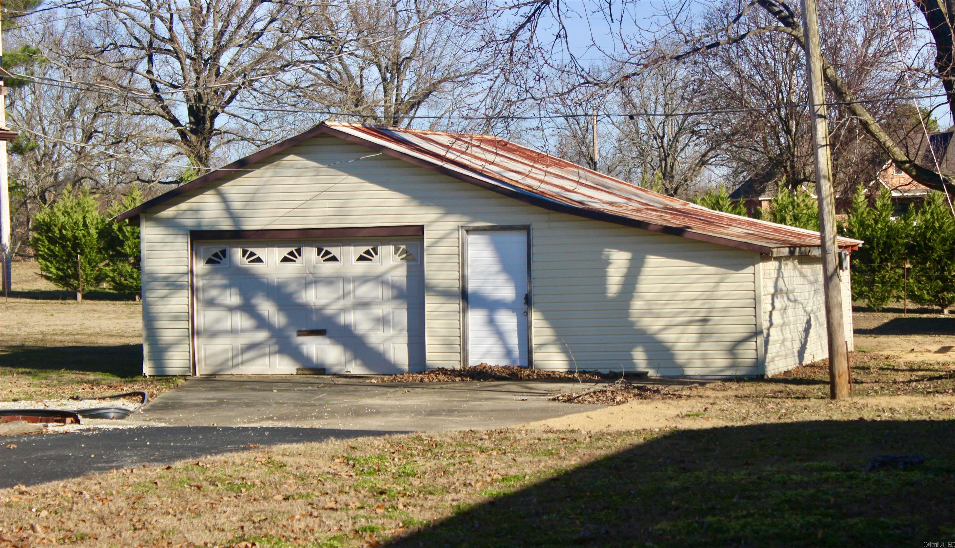 Metes & Bounds - Residential