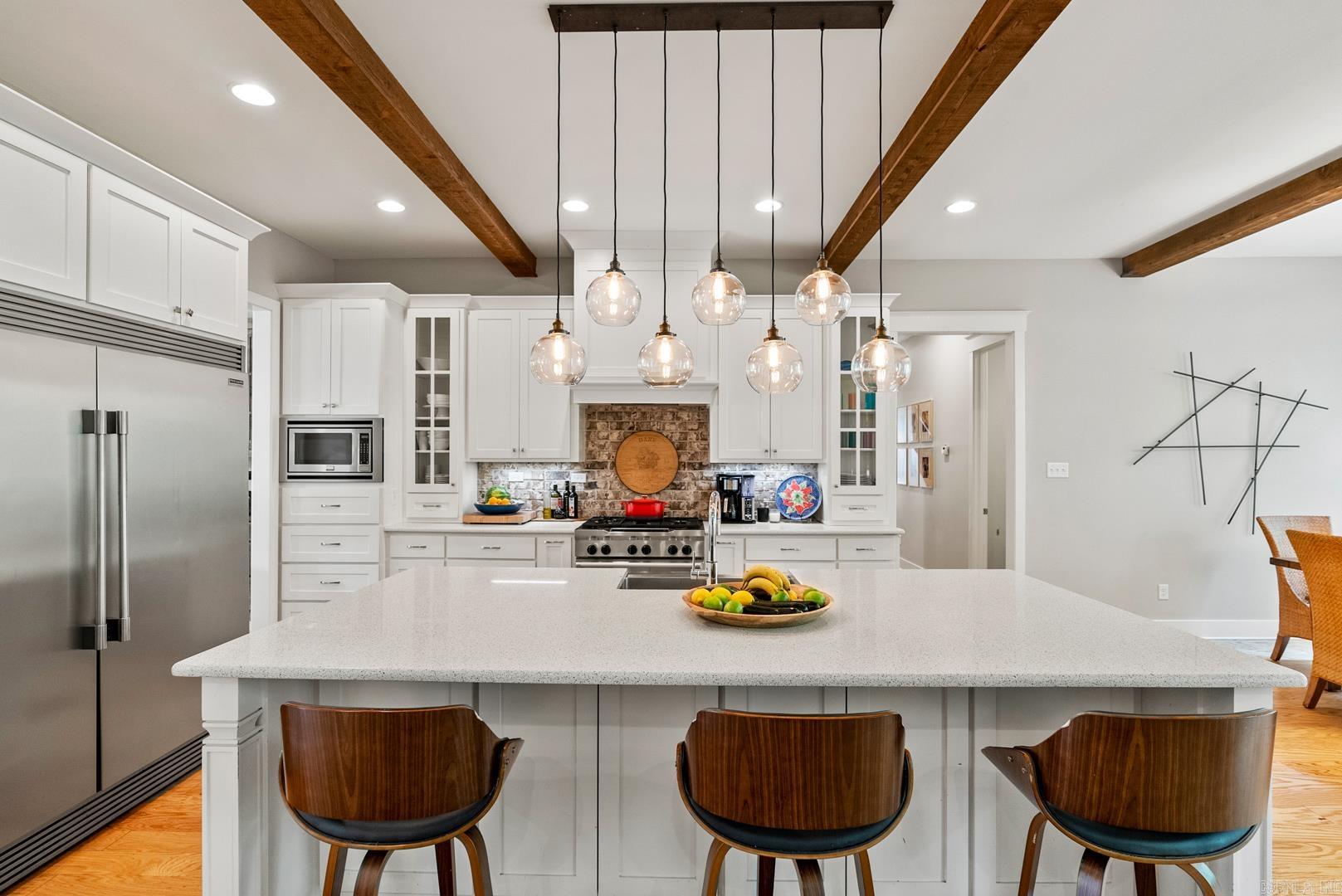 WOODLANDS EDGE - Residential