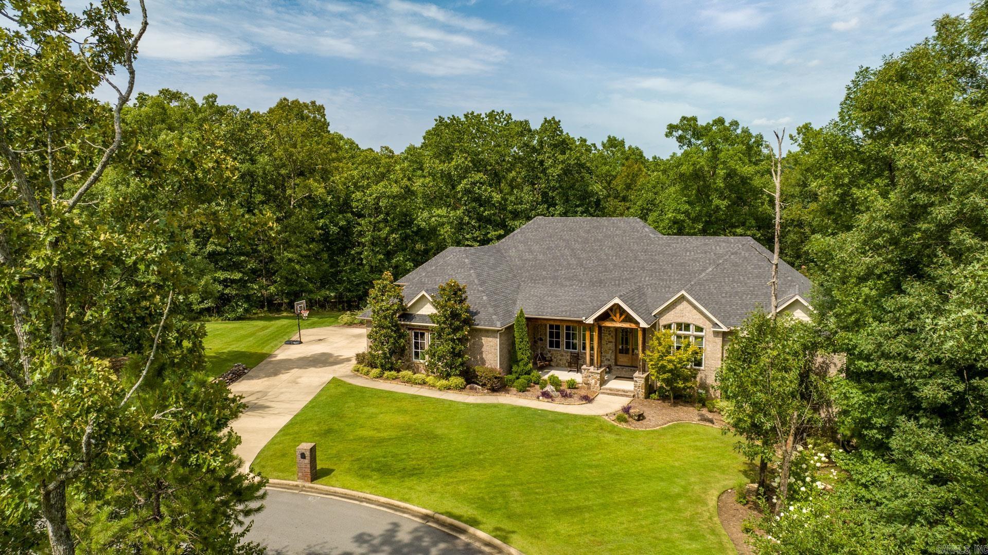 WOODLANDS EDGE - Residential