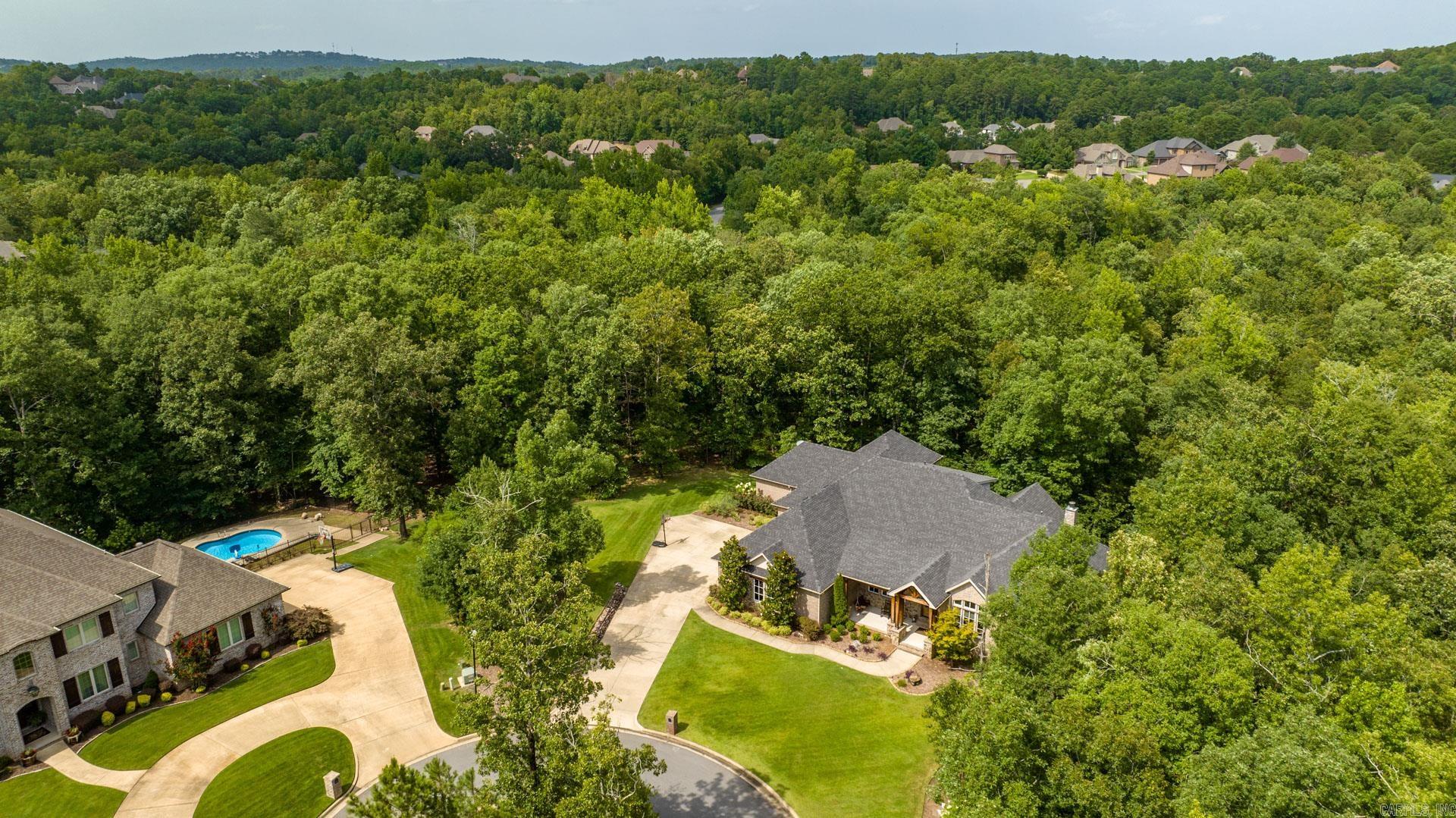 WOODLANDS EDGE - Residential