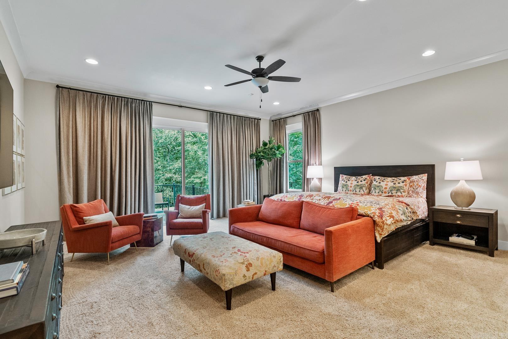 WOODLANDS EDGE - Residential