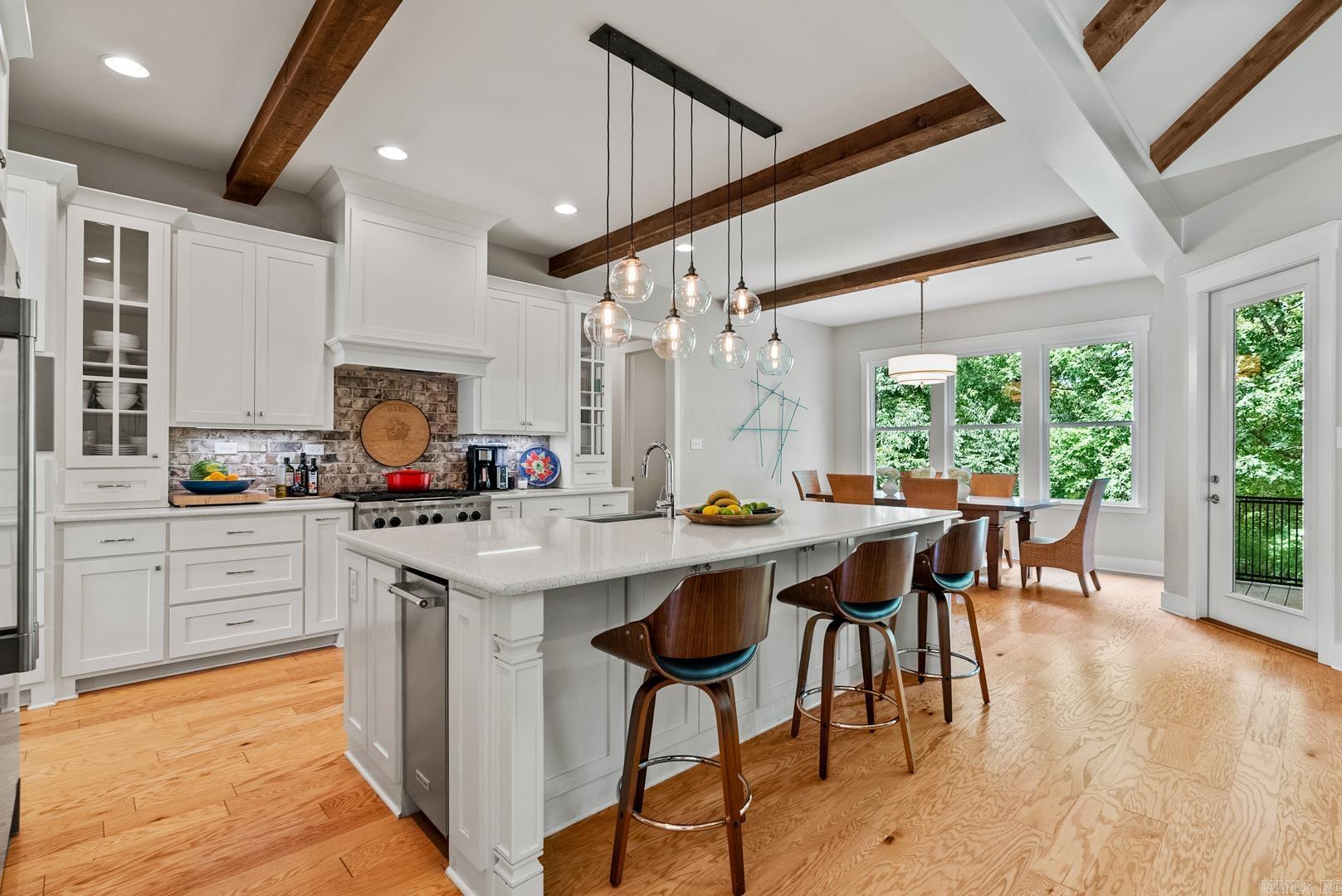 WOODLANDS EDGE - Residential