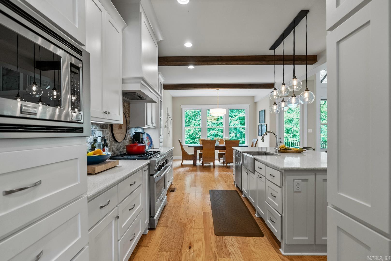 WOODLANDS EDGE - Residential