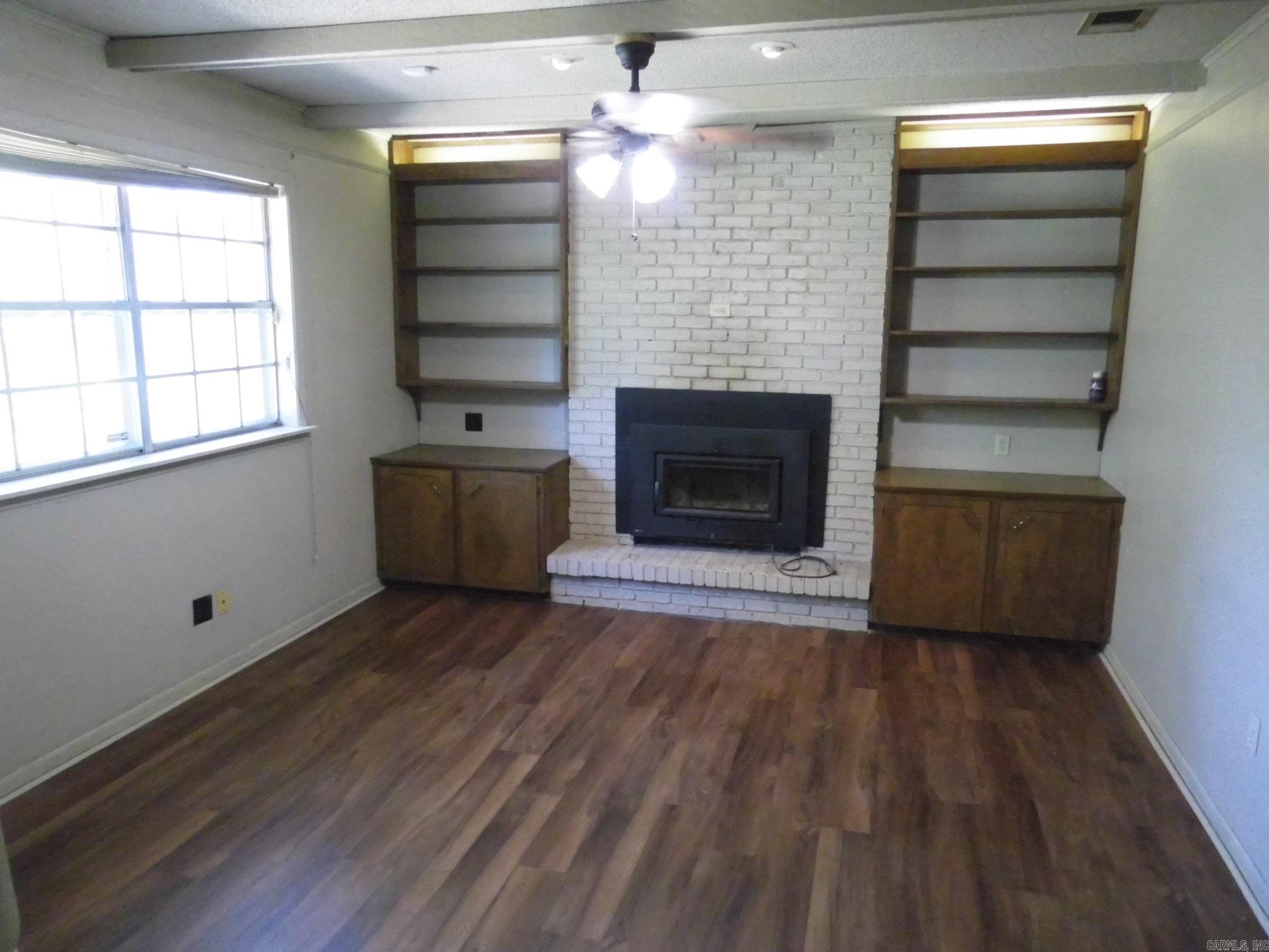 INDIAN HILLS - Residential