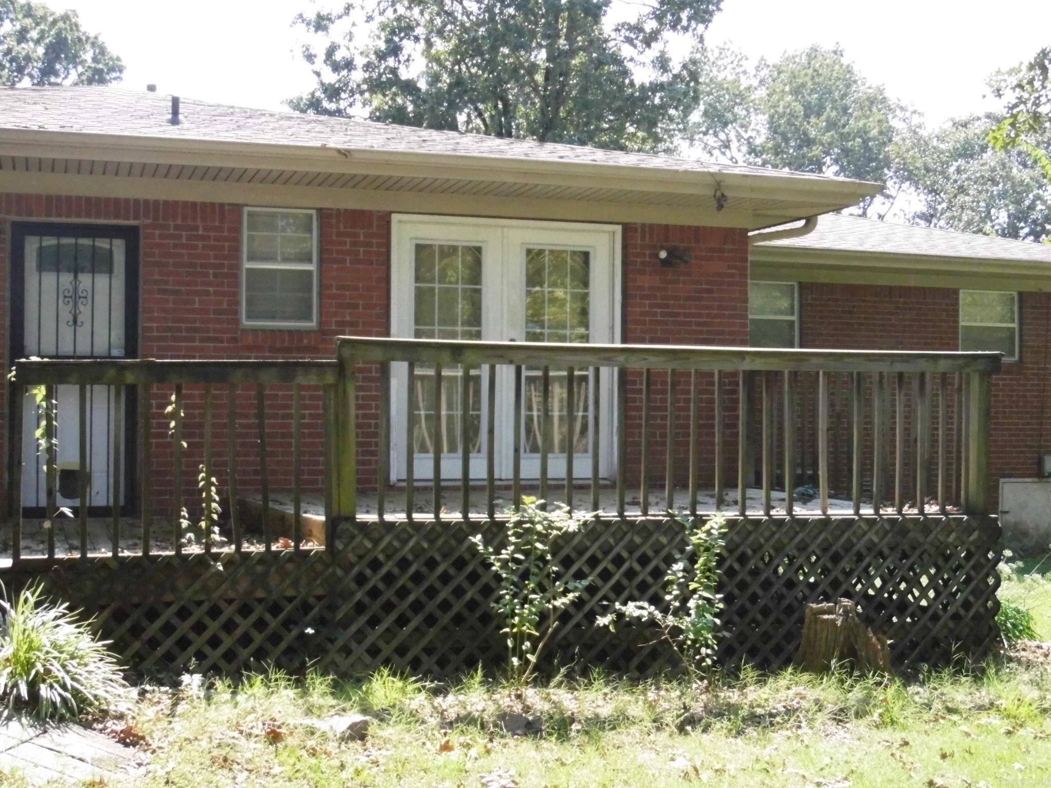 INDIAN HILLS - Residential