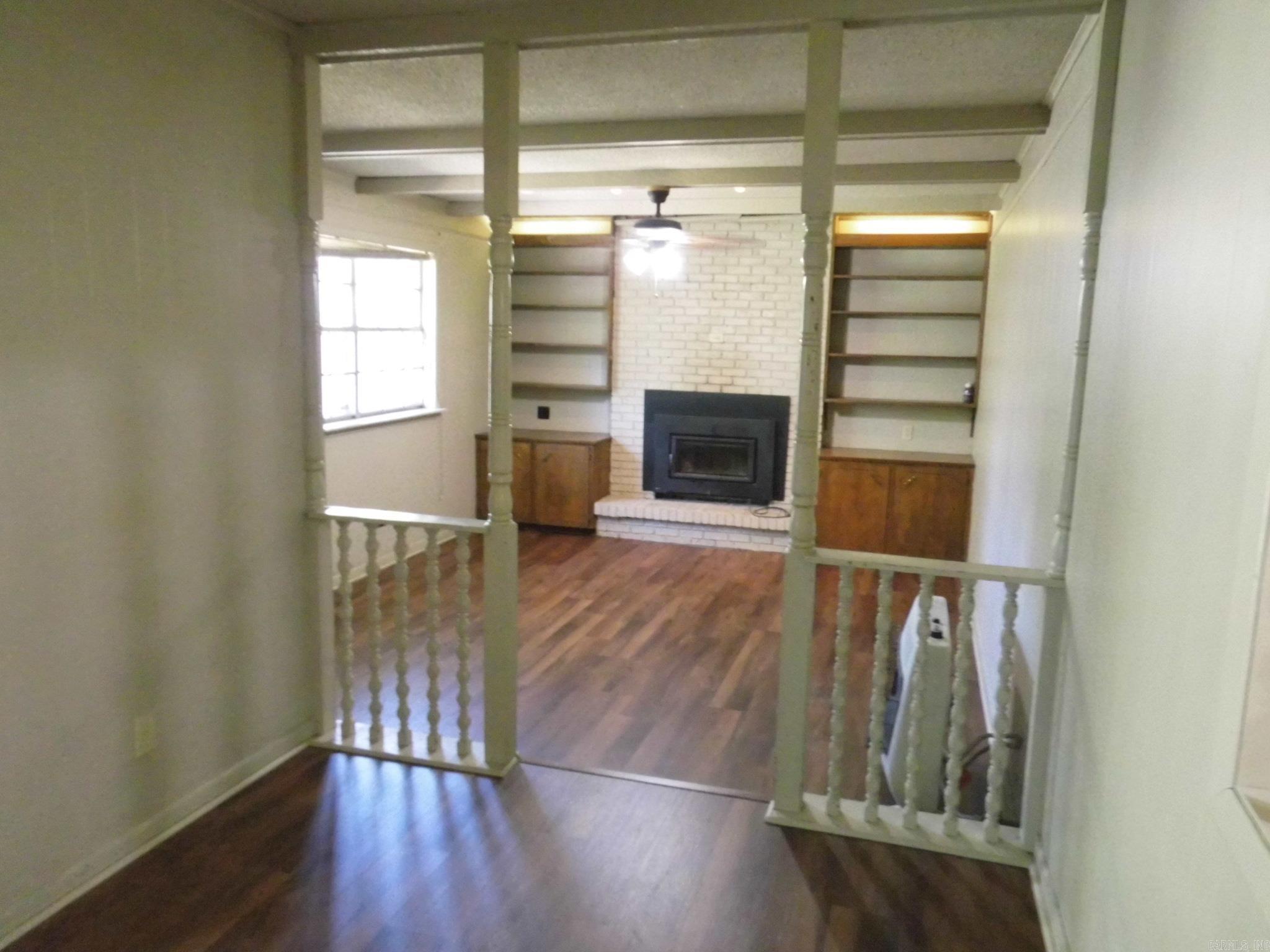 INDIAN HILLS - Residential