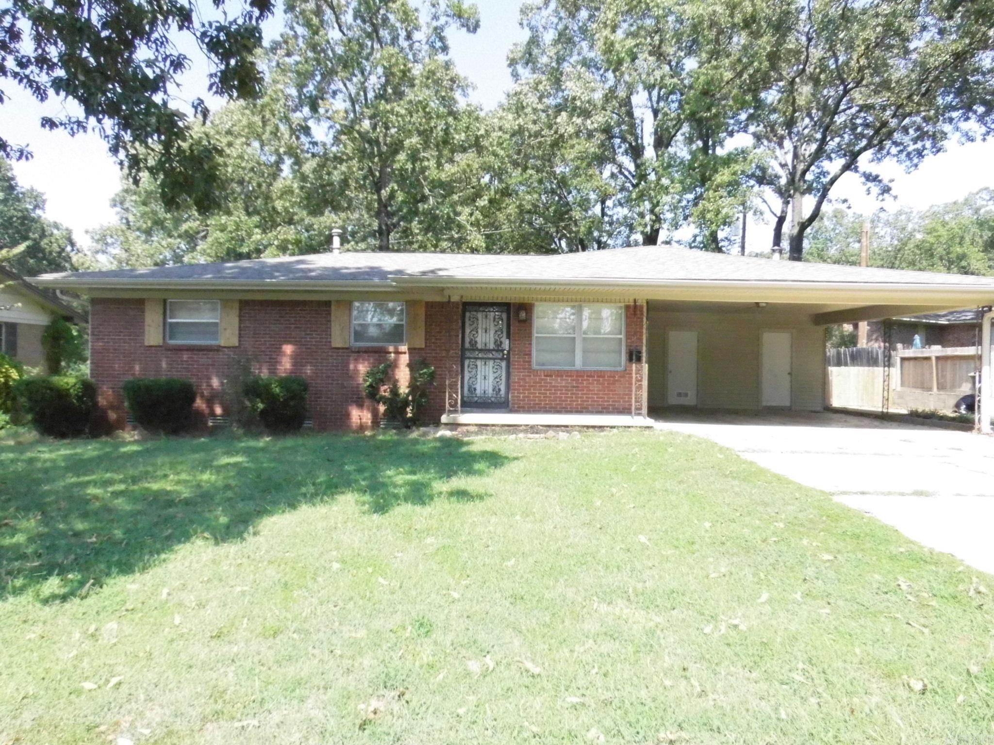 INDIAN HILLS - Residential