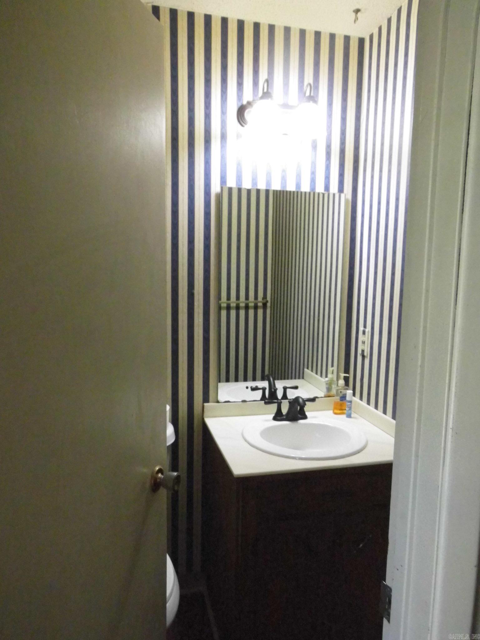 INDIAN HILLS - Residential