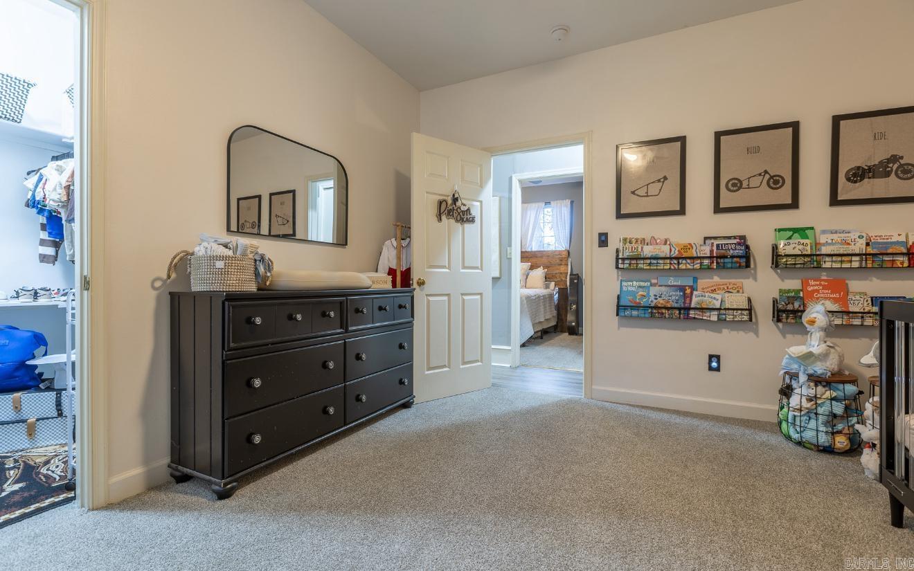 ANGEL COURT - Residential