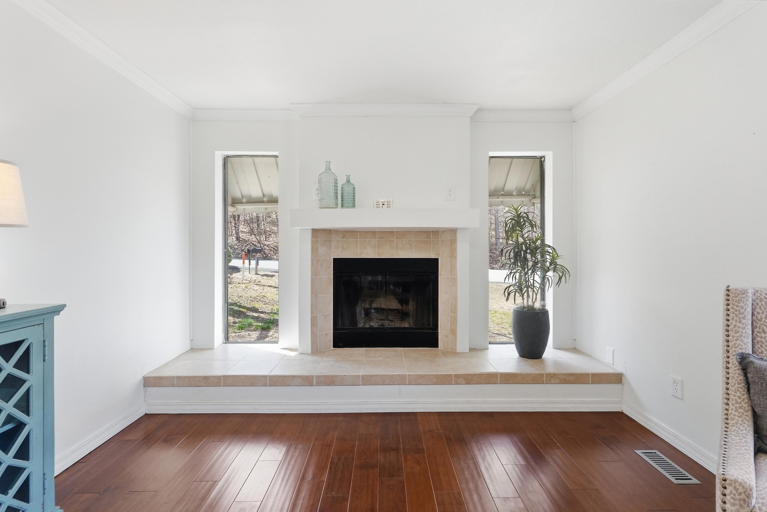 CHELSEA GLADE - Residential