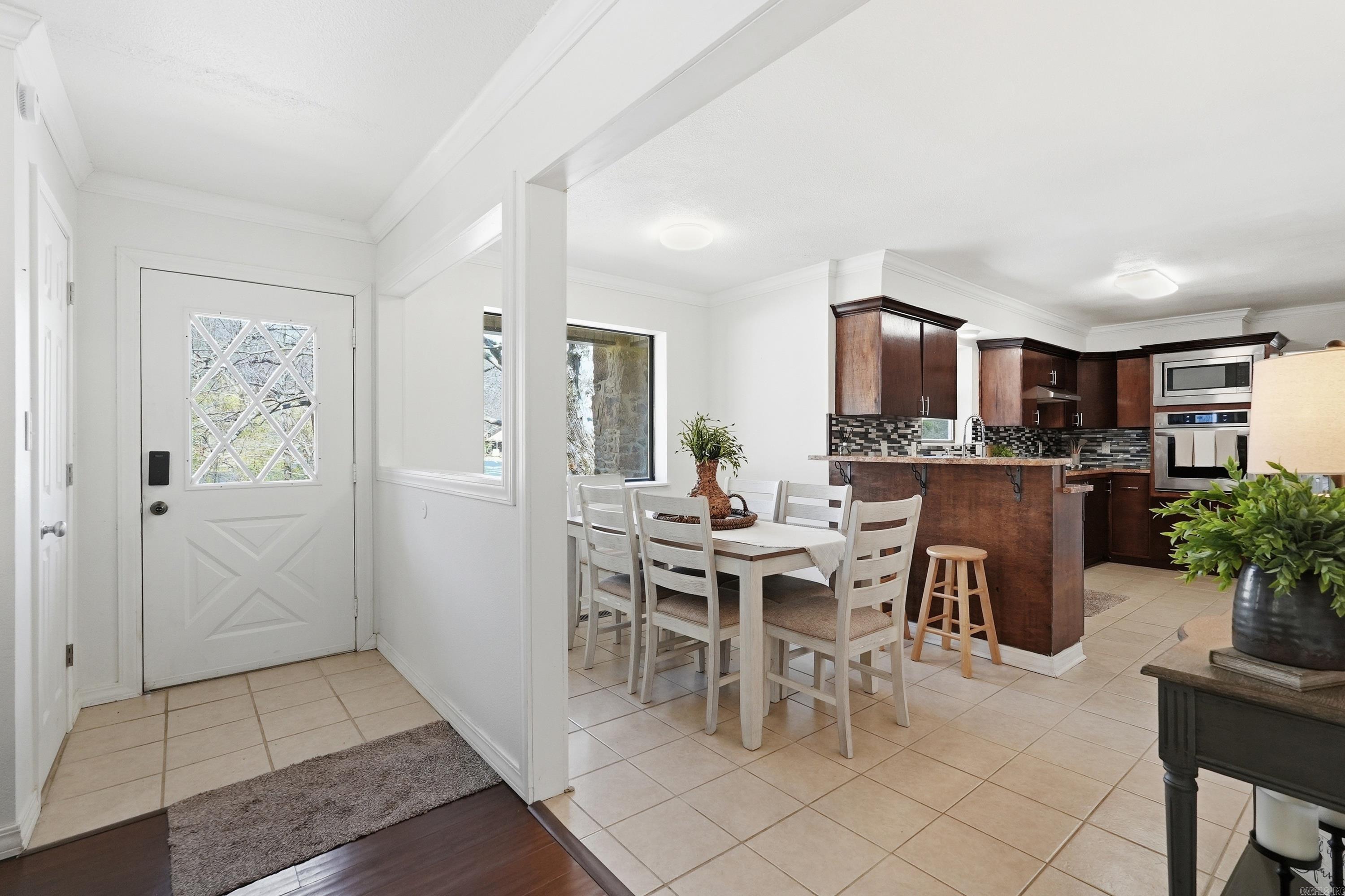 CHELSEA GLADE - Residential