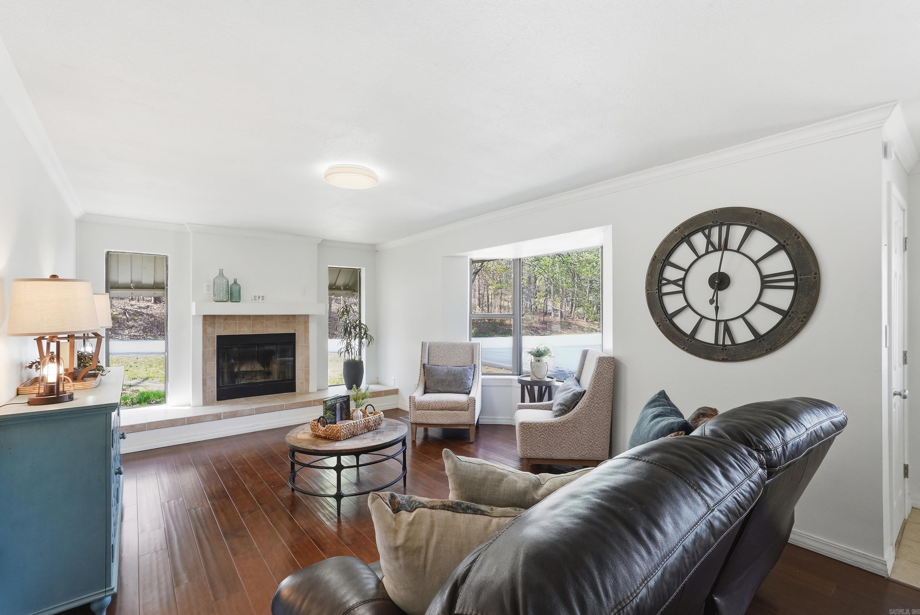 CHELSEA GLADE - Residential