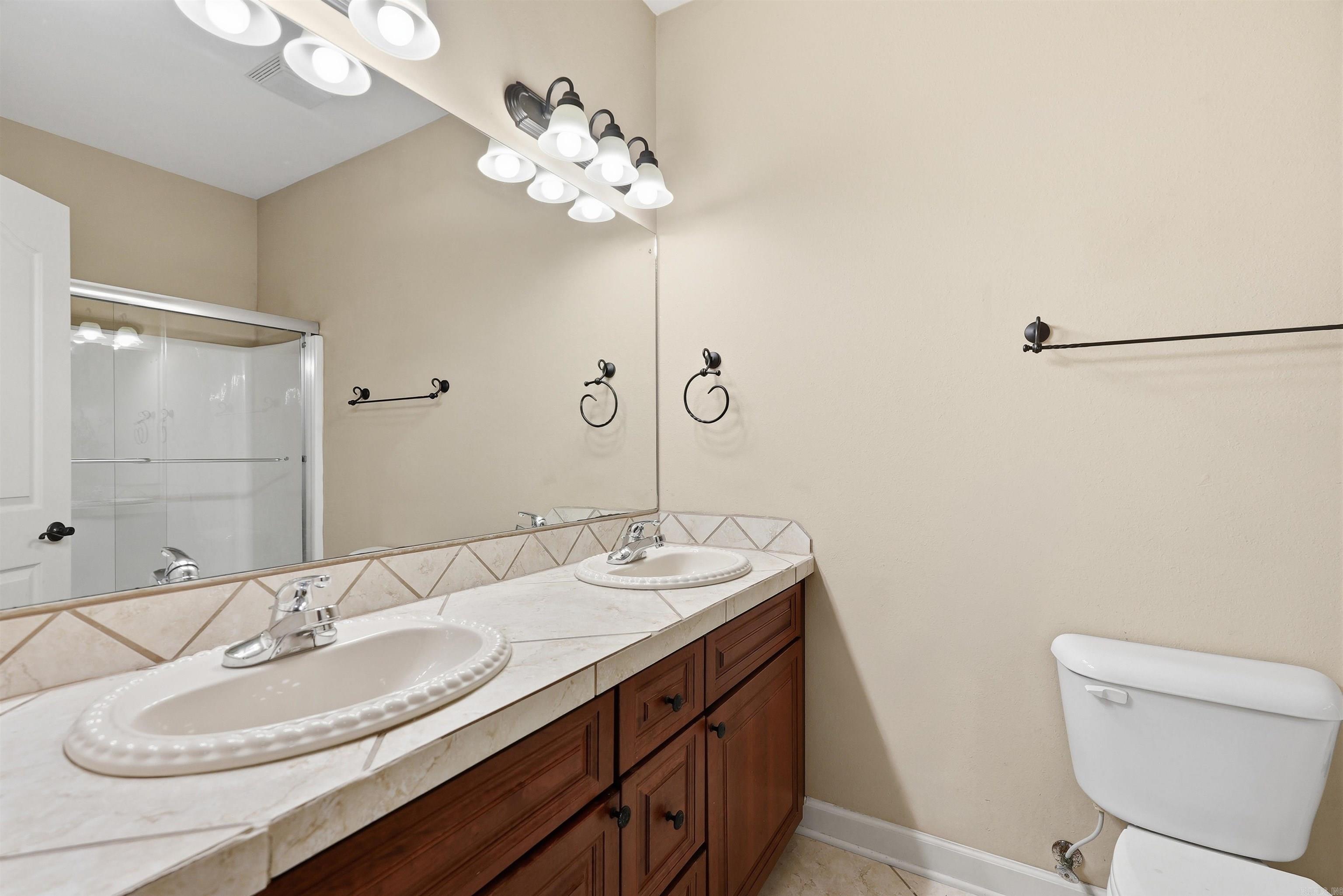 SILVER SPRINGS PH II - Residential