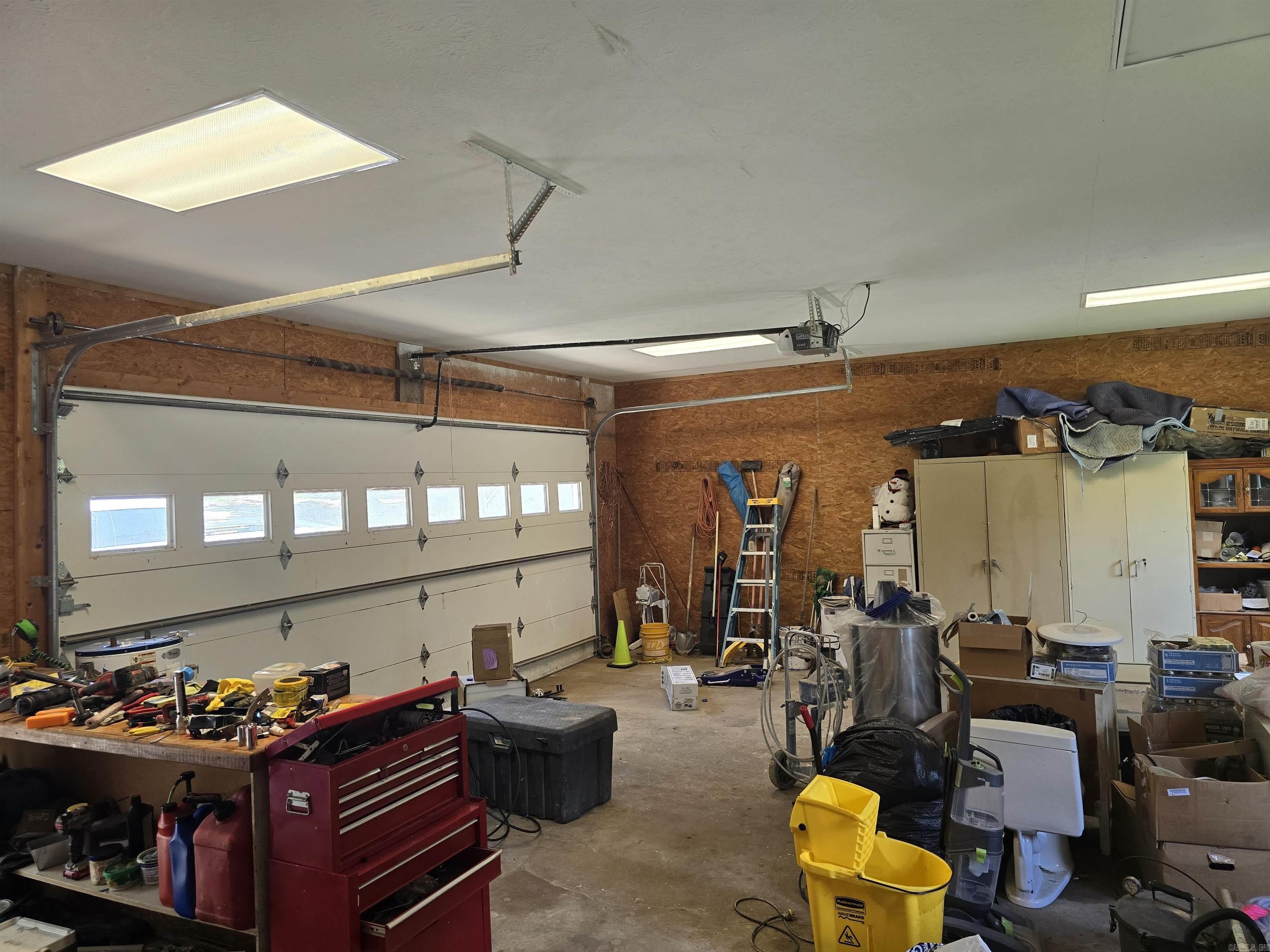 Metes & Bounds - Commercial Sale