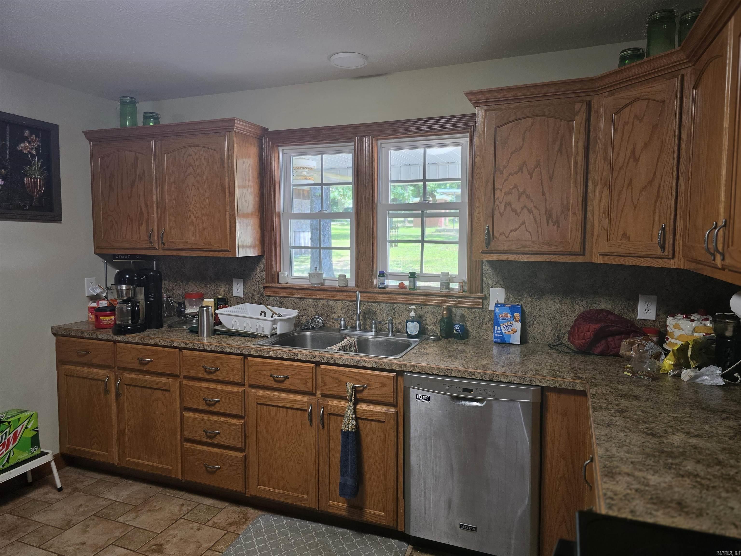 Metes & Bounds - Commercial Sale