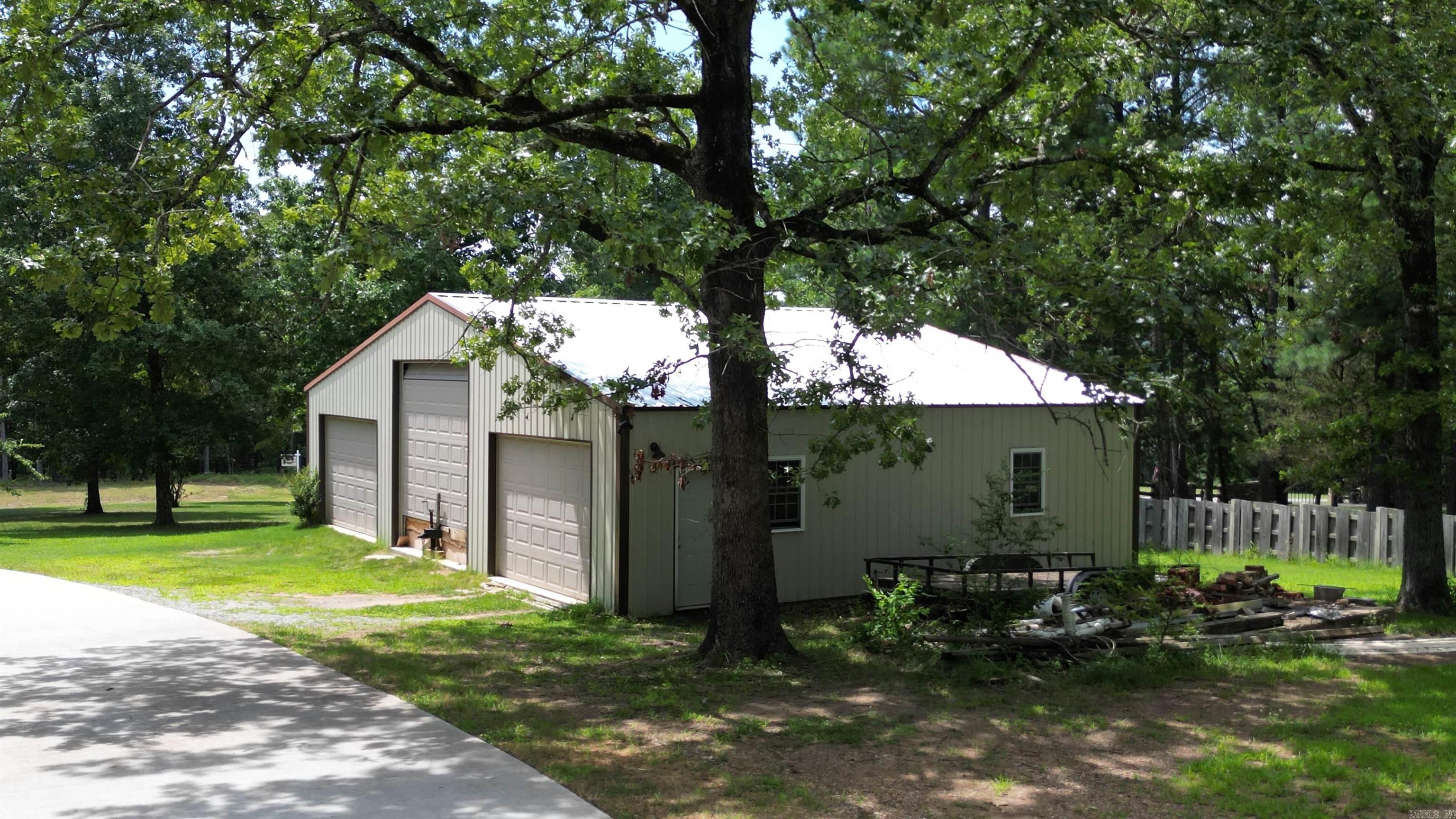 Metes & Bounds - Commercial Sale