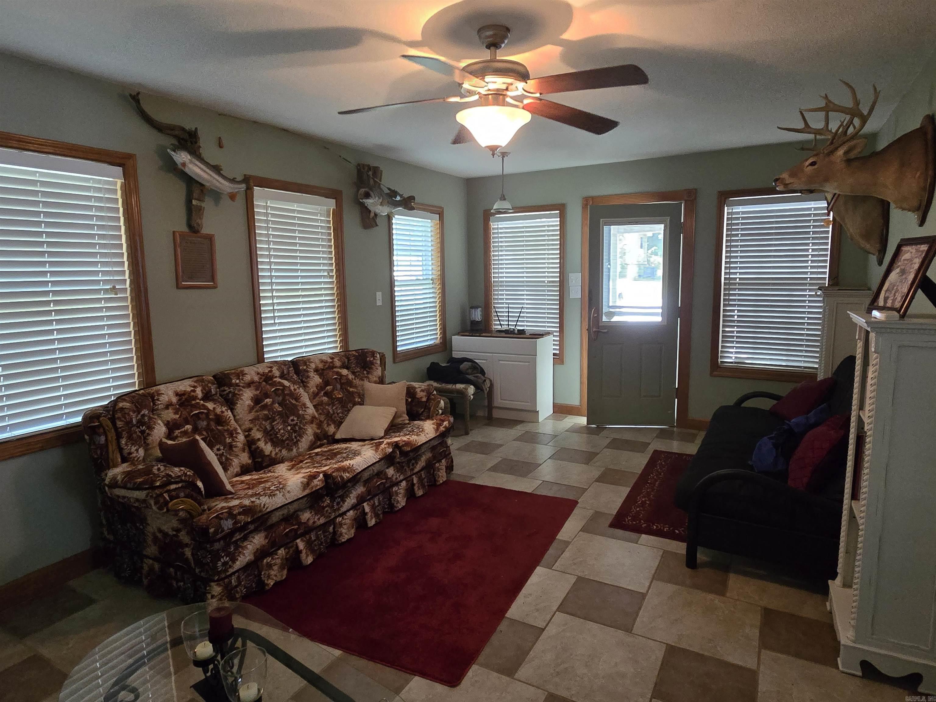 Metes & Bounds - Commercial Sale