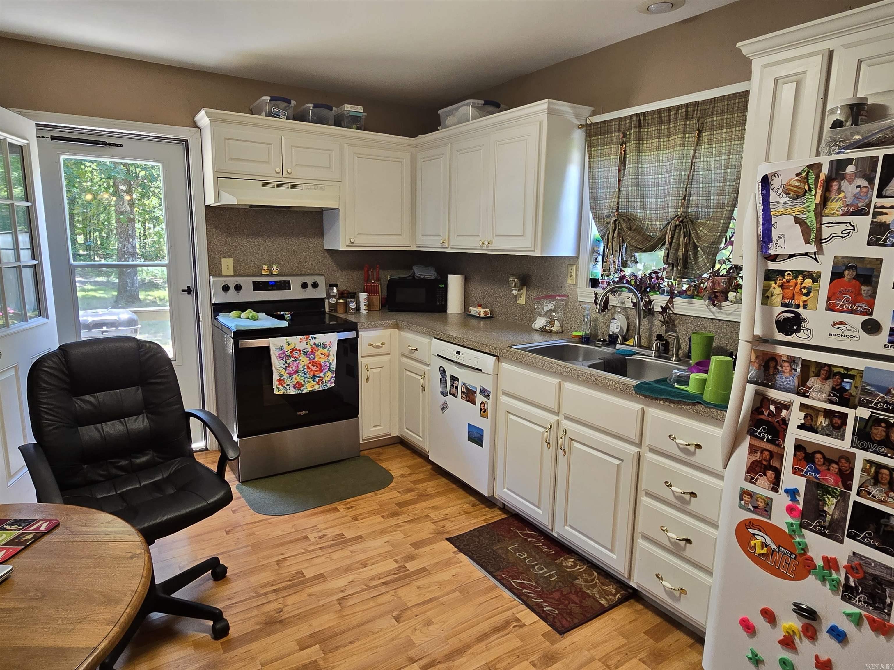 Metes & Bounds - Commercial Sale