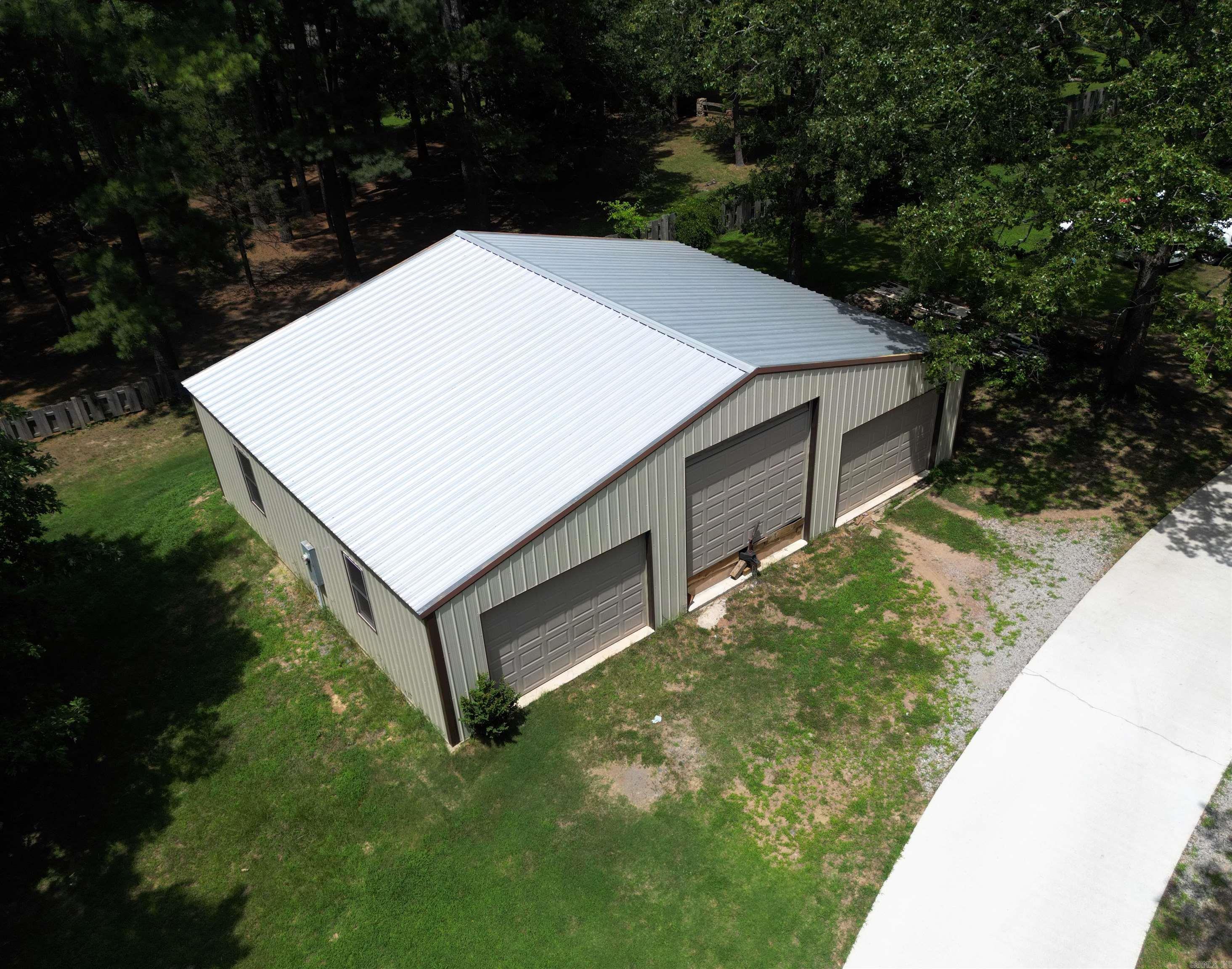 Metes & Bounds - Commercial Sale