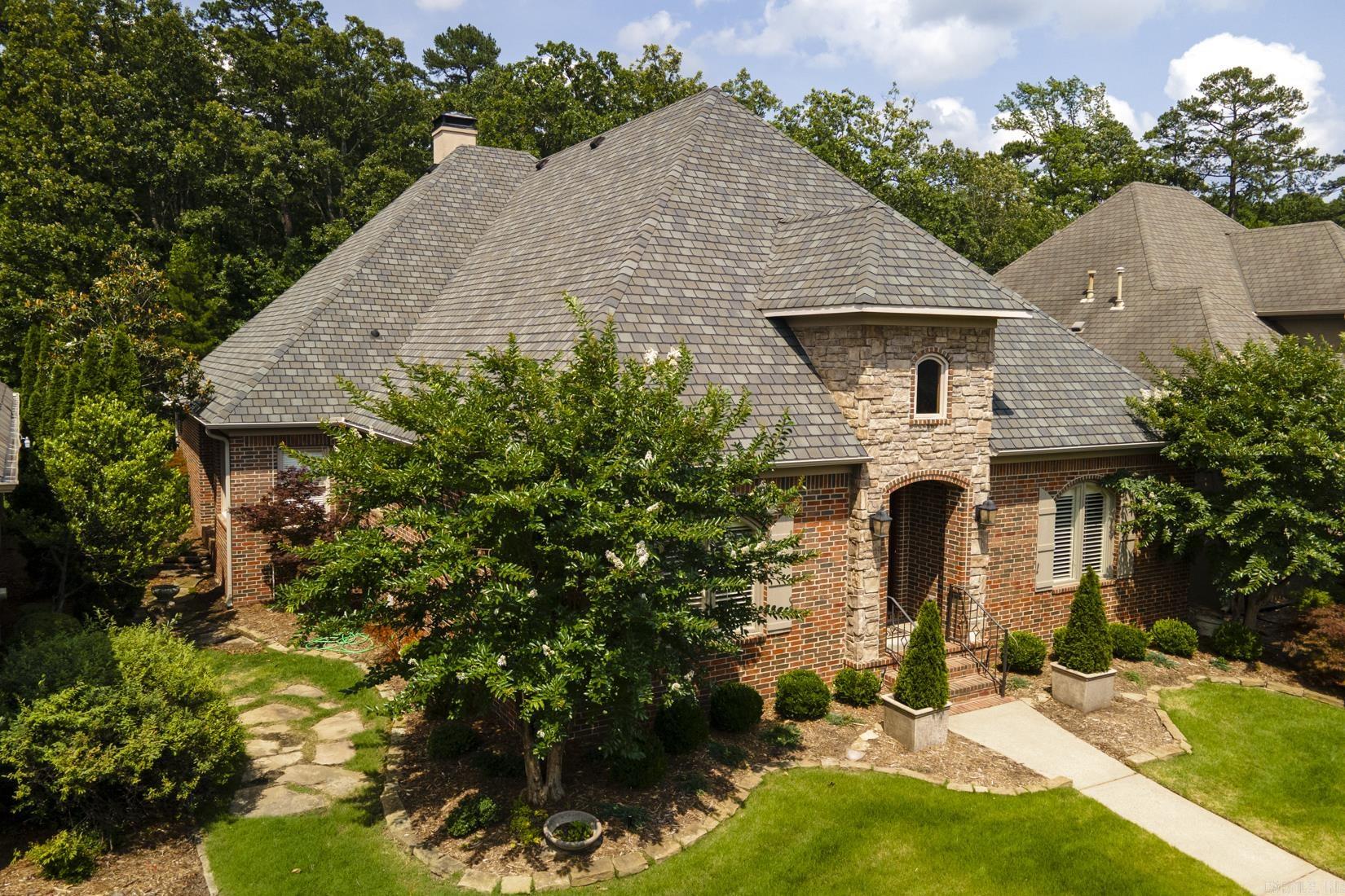 CHENAL VALLEY THE OAKS - Residential
