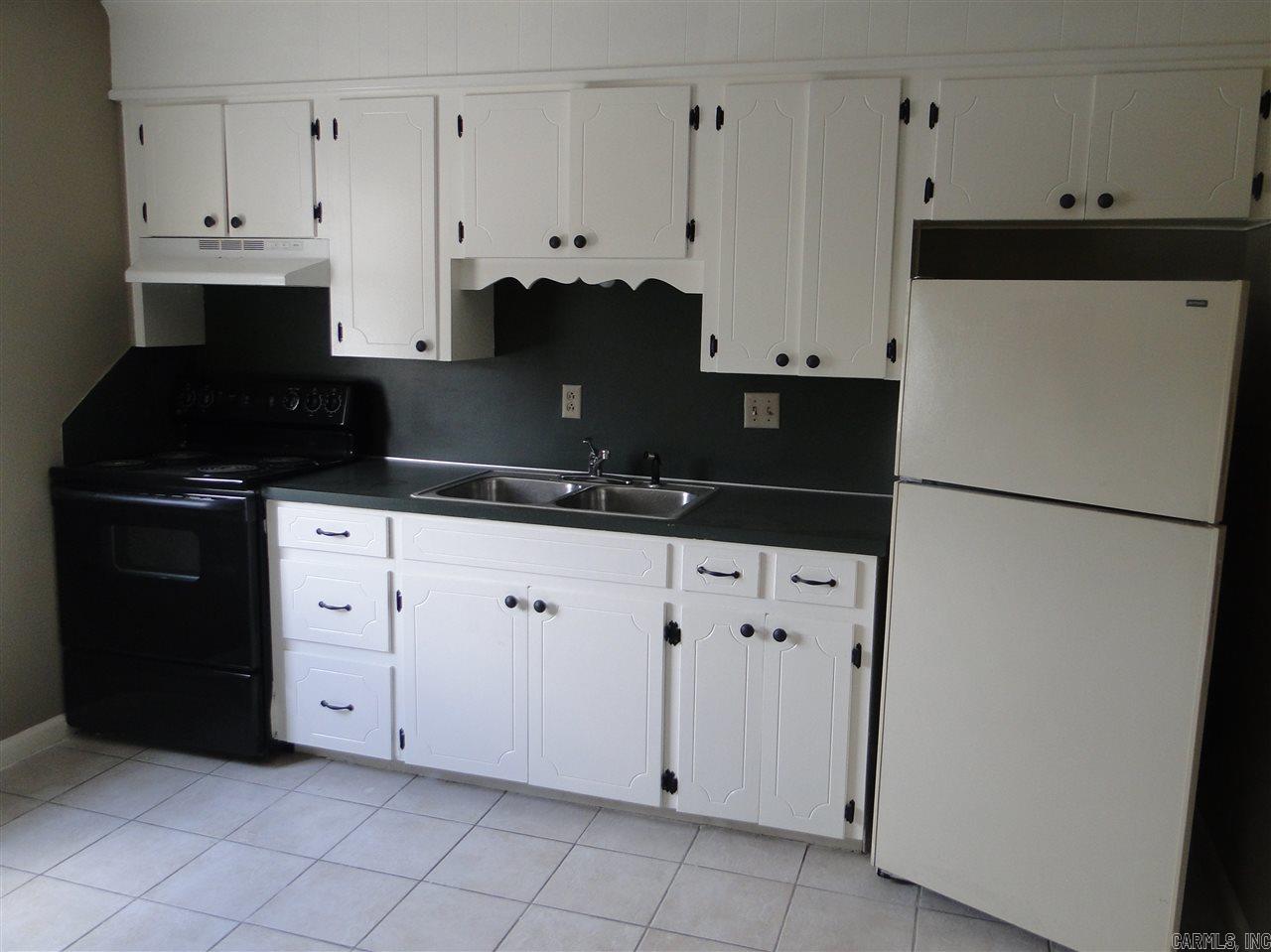 Hillcrest #1 - Residential Lease