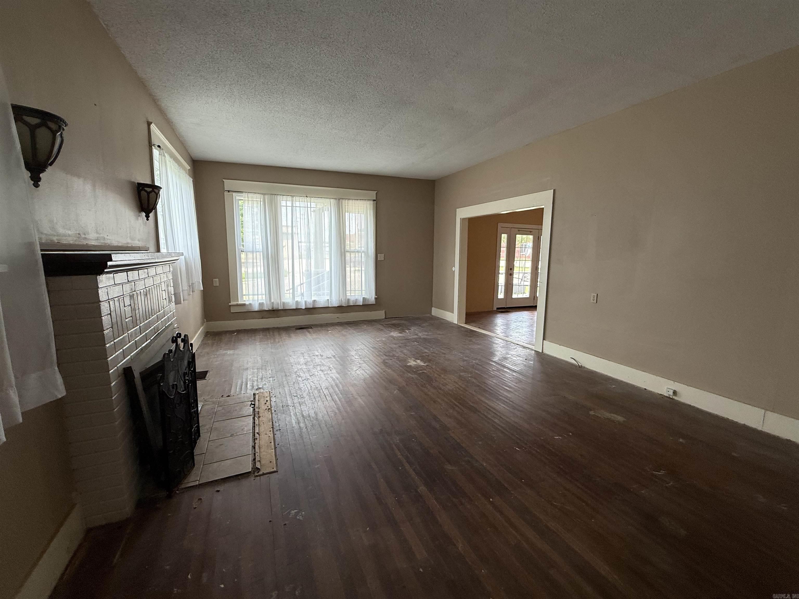 Hardy & Barkman I-XII - Residential