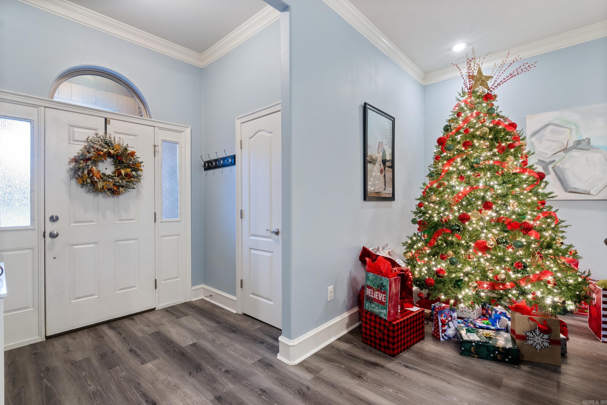 CLUB CREEK - Residential