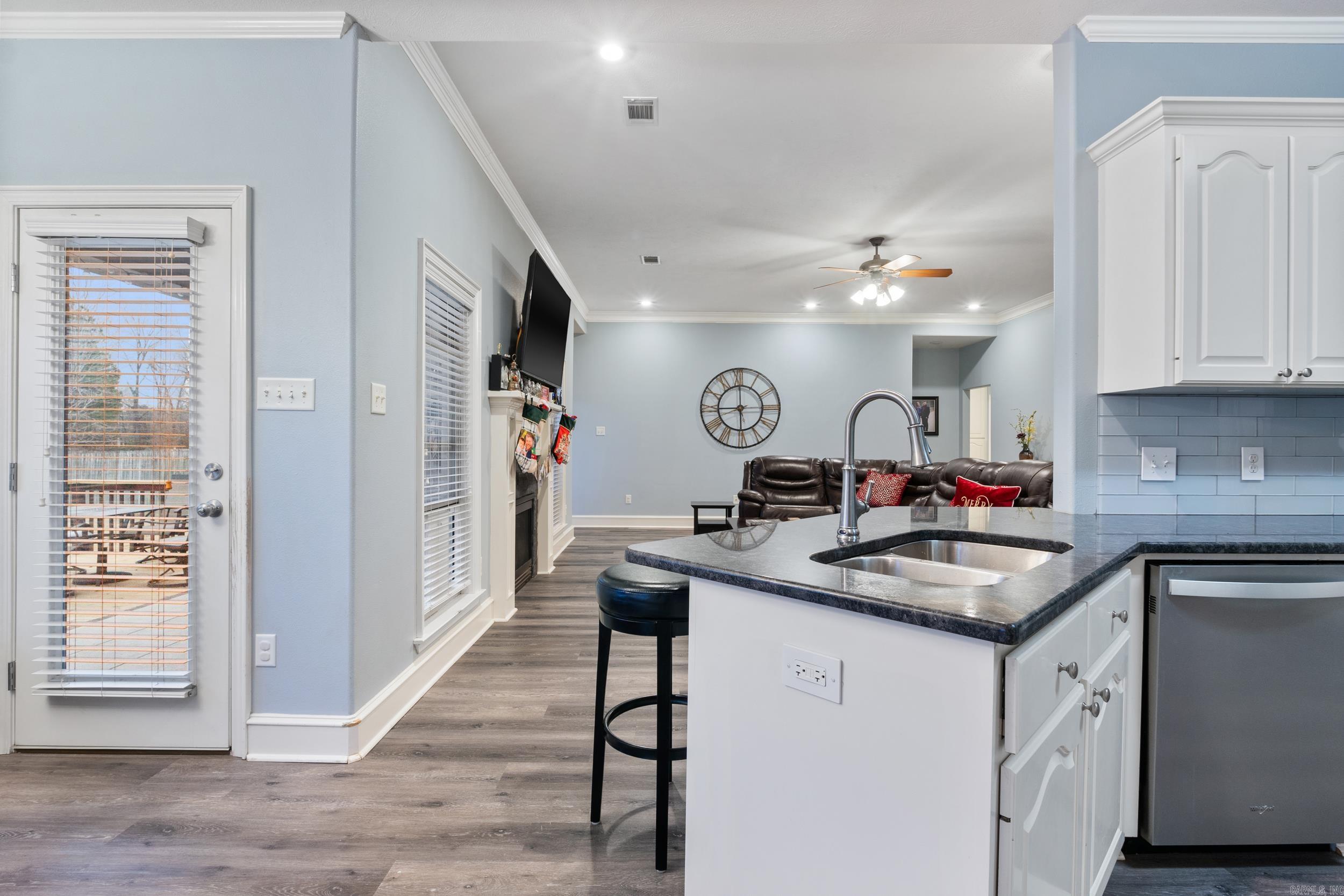 CLUB CREEK - Residential