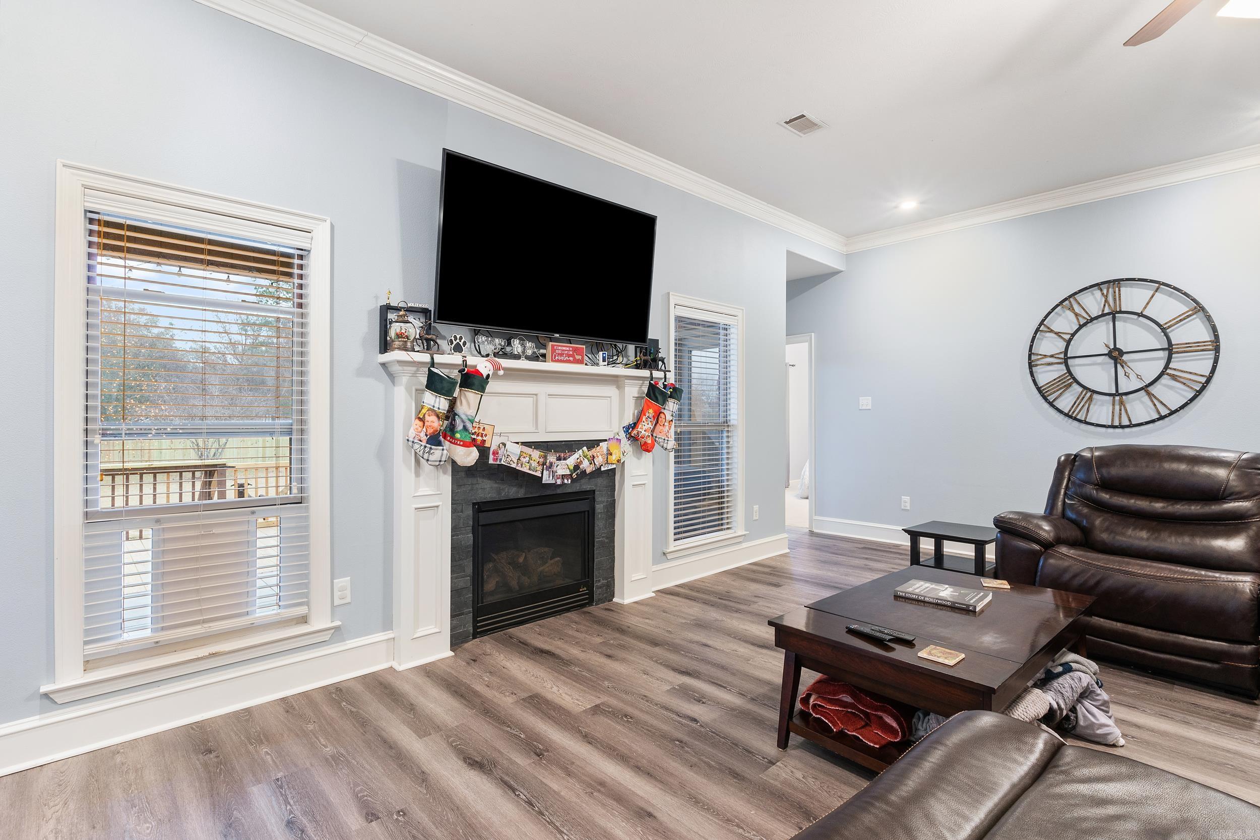 CLUB CREEK - Residential