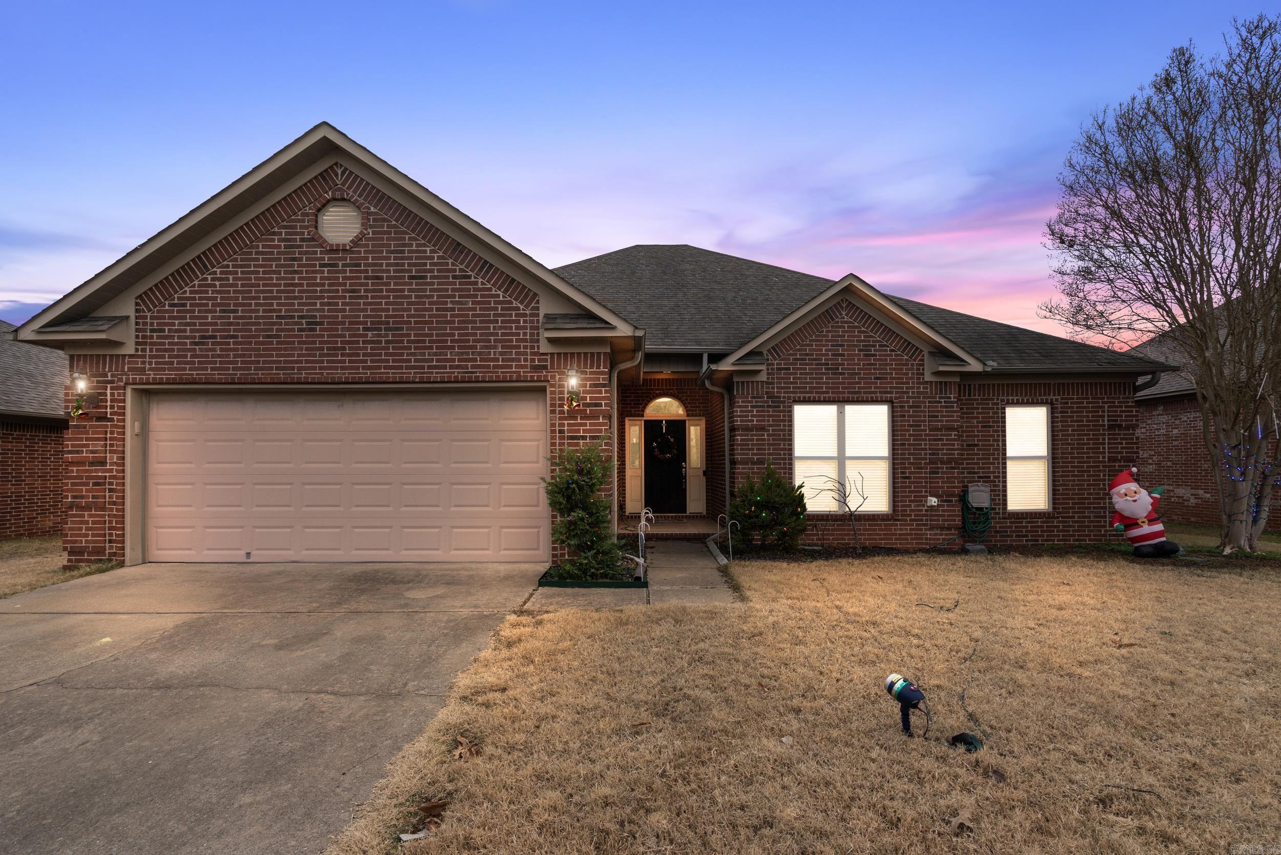 CLUB CREEK - Residential