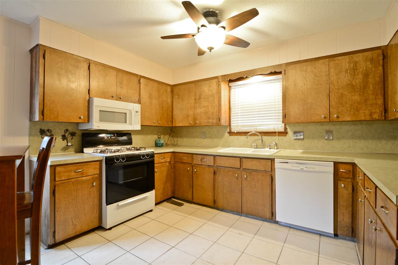 Country Club Park - Residential