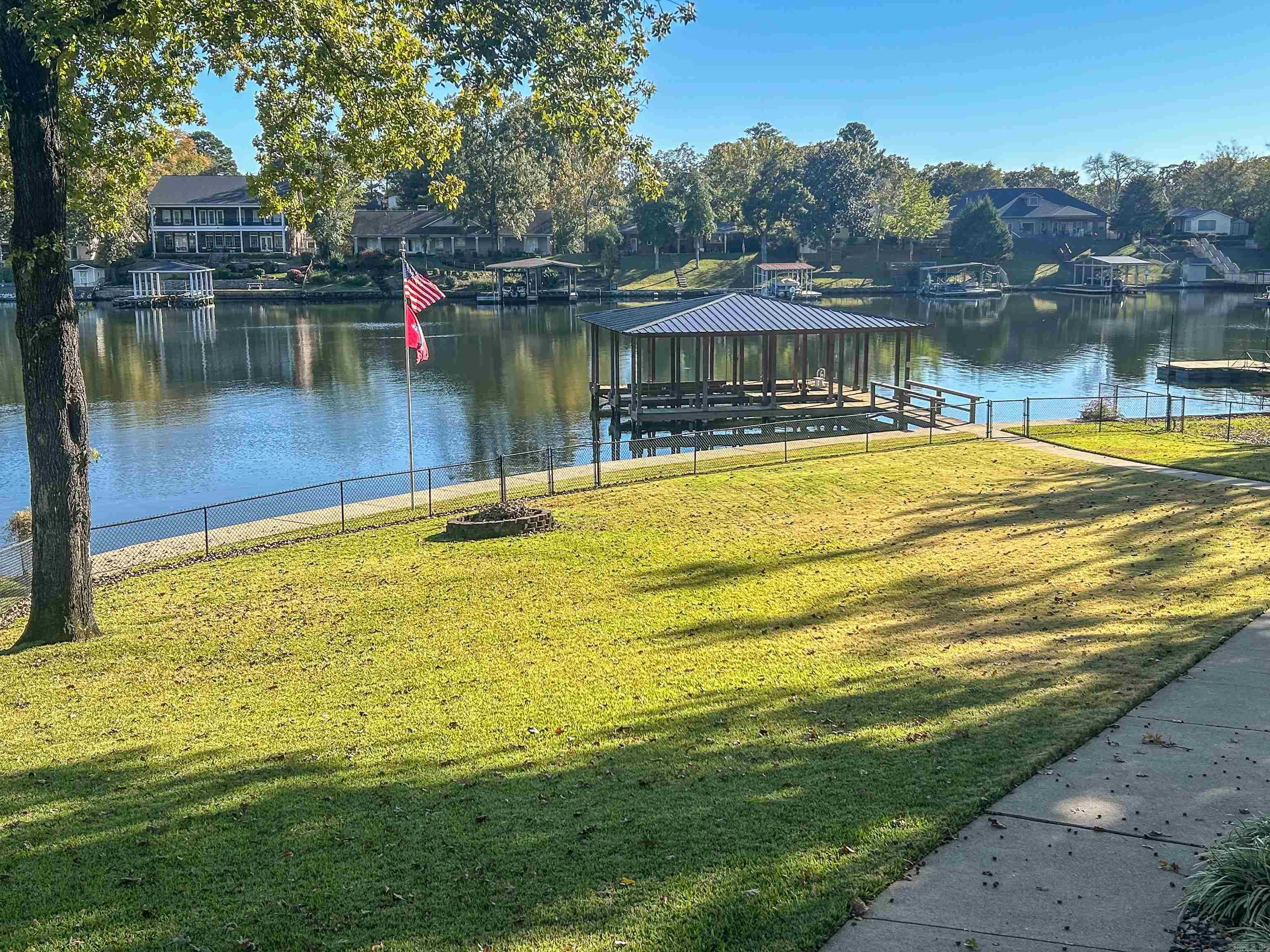 CLIFTON PLACE - Residential