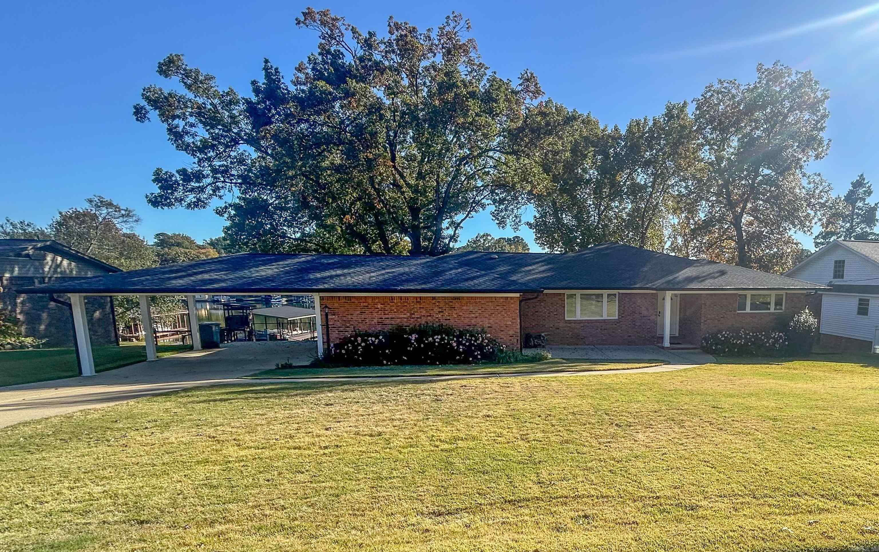 CLIFTON PLACE - Residential