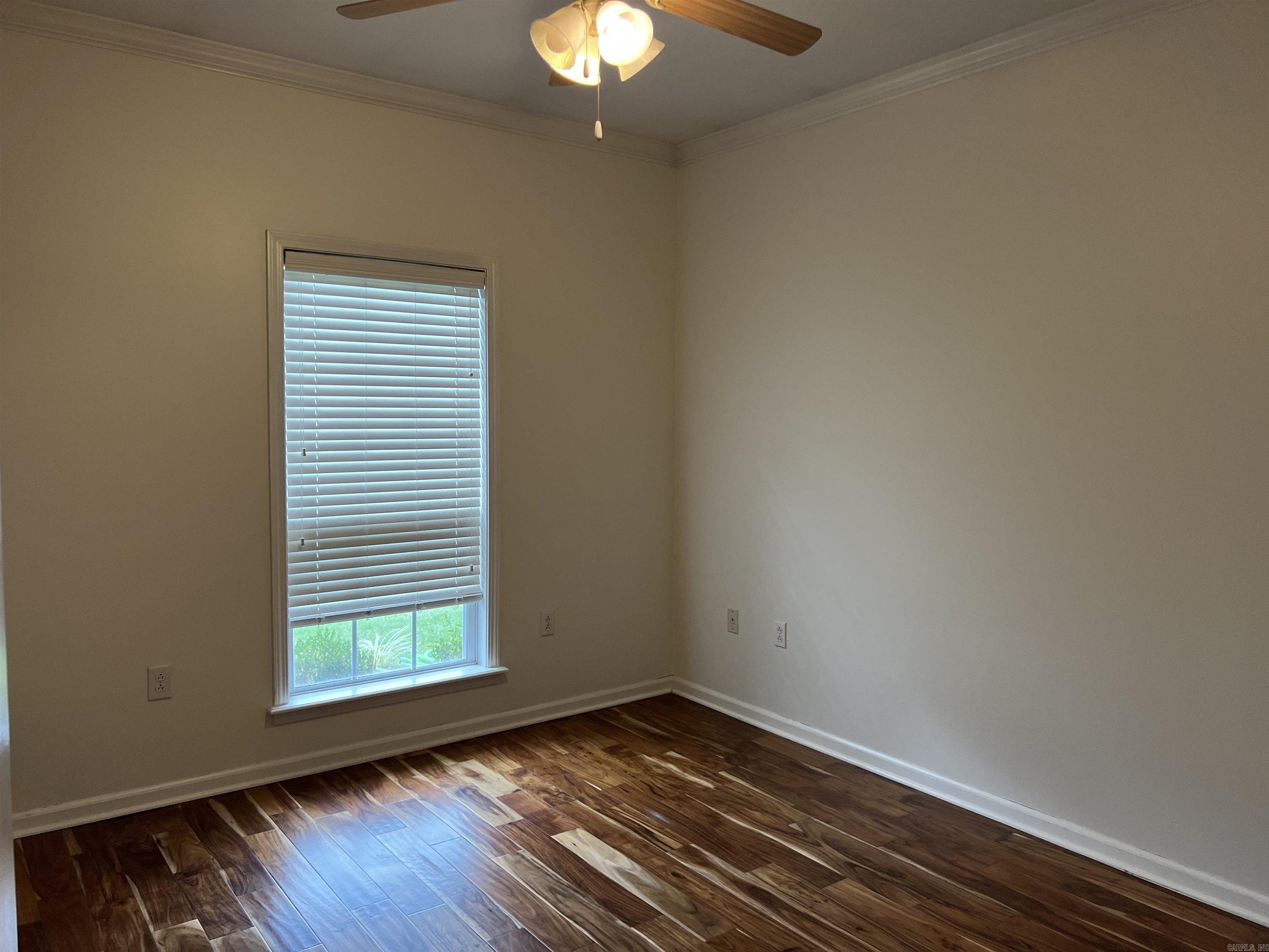 SILVER LEAF - Residential