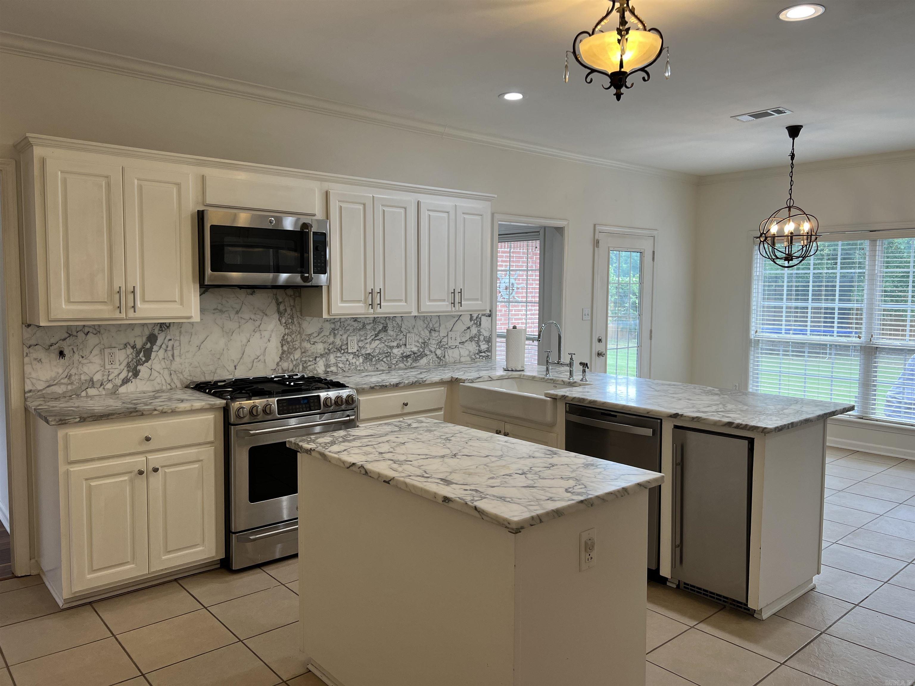 SILVER LEAF - Residential