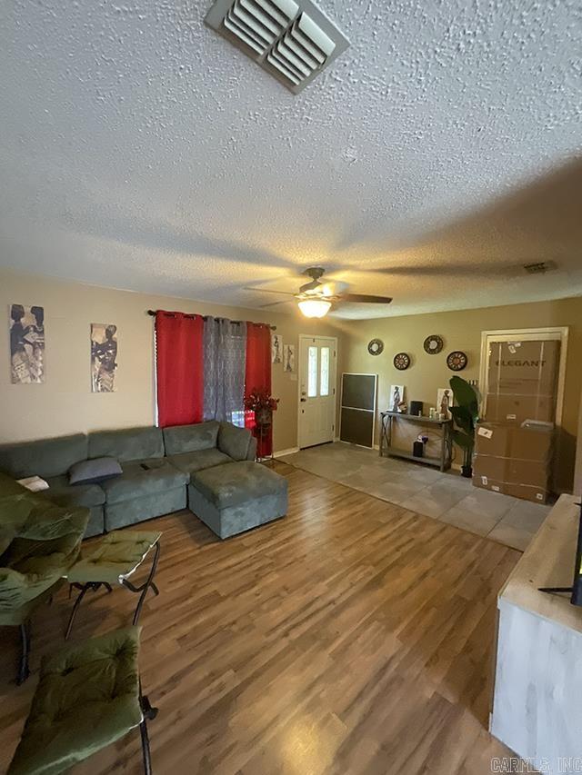 STONEBRIDGE - Residential