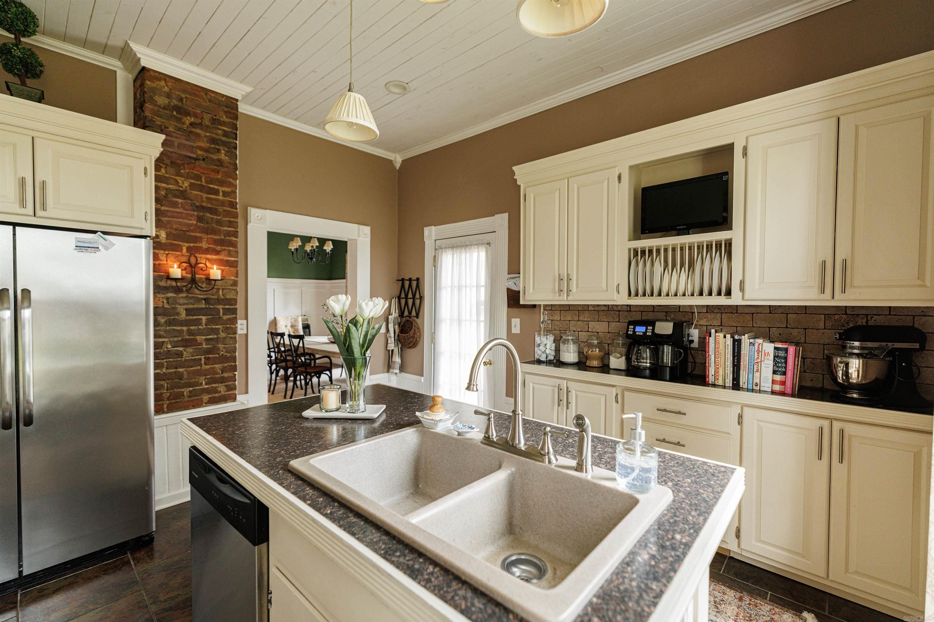 Quitman - Residential