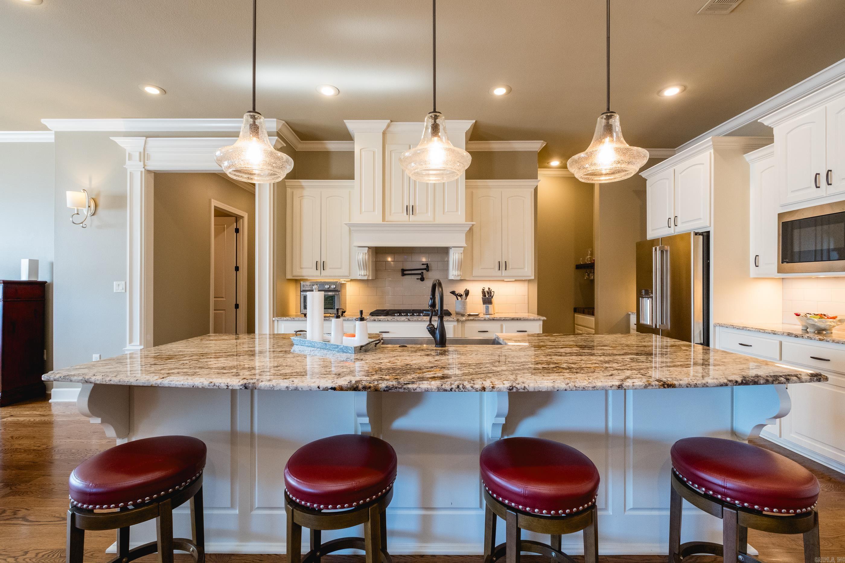 CHENAL VALLEY "MIRAMAR PLACE" - Residential