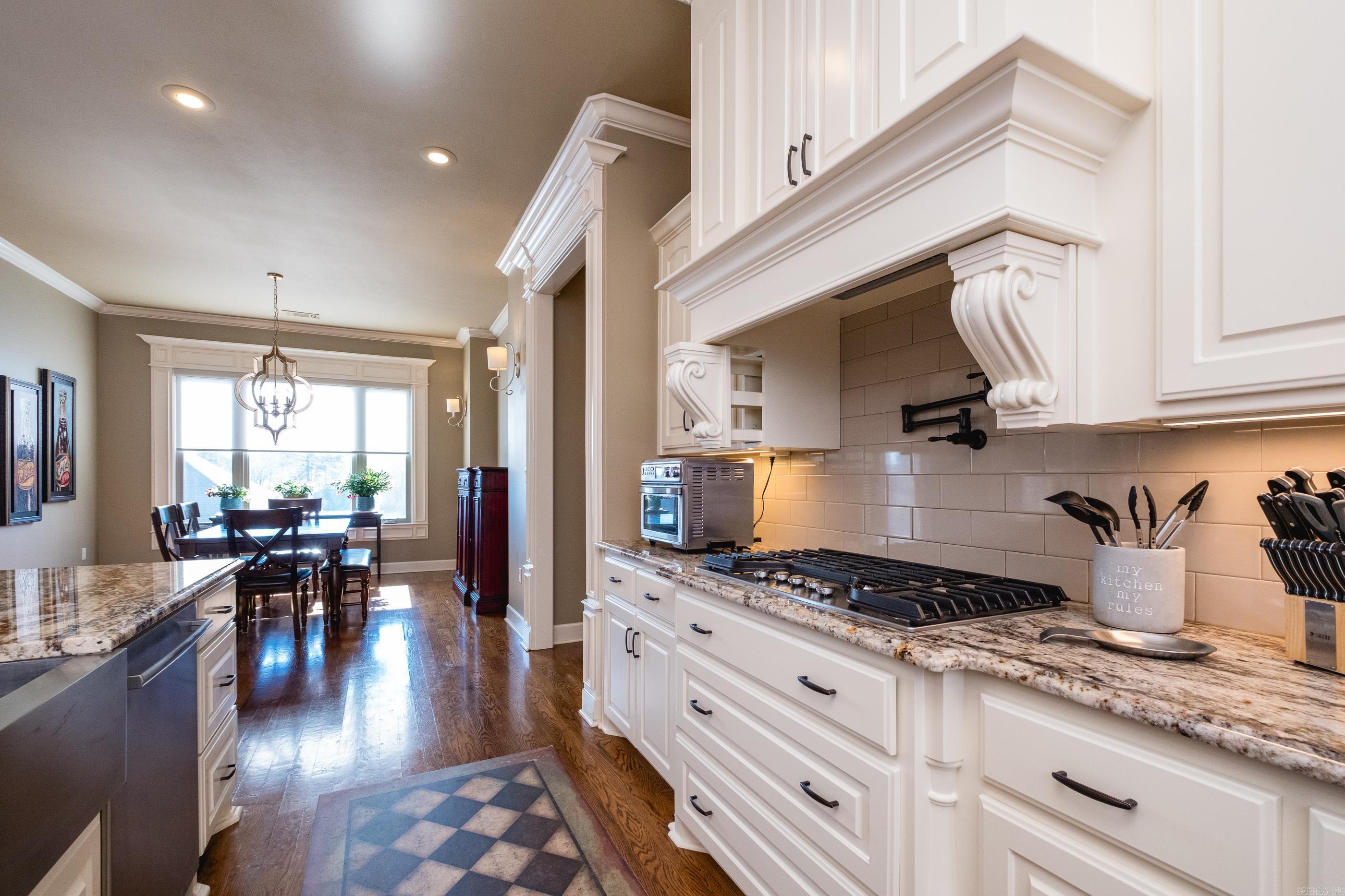 CHENAL VALLEY "MIRAMAR PLACE" - Residential