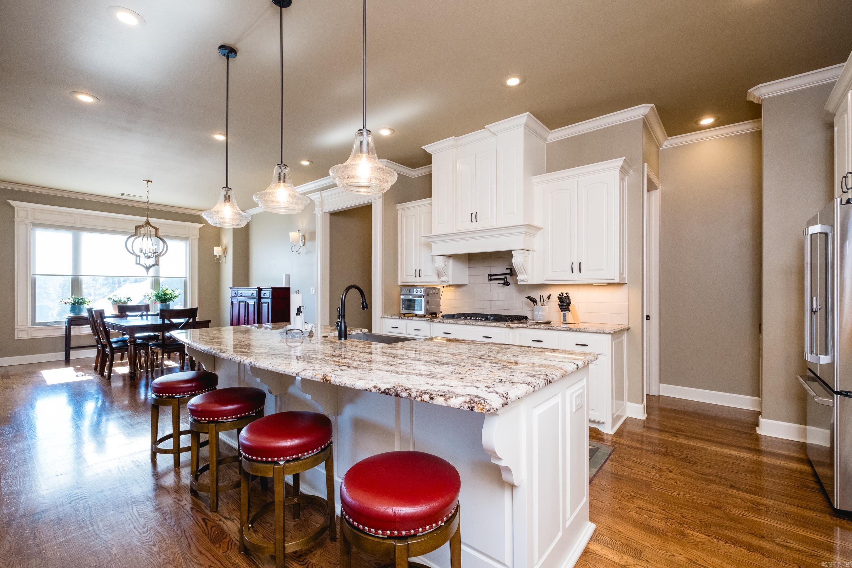 CHENAL VALLEY "MIRAMAR PLACE" - Residential