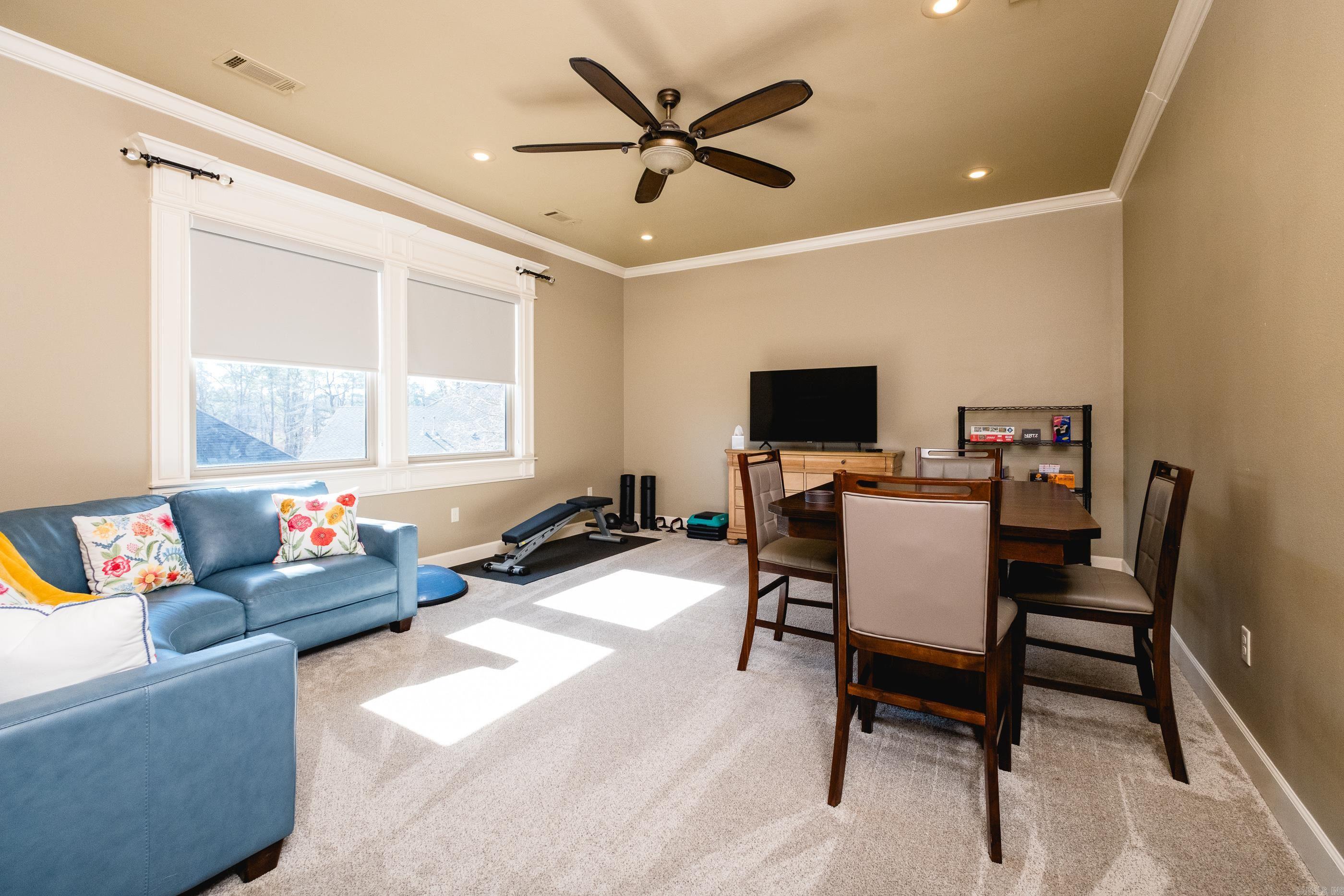 CHENAL VALLEY "MIRAMAR PLACE" - Residential