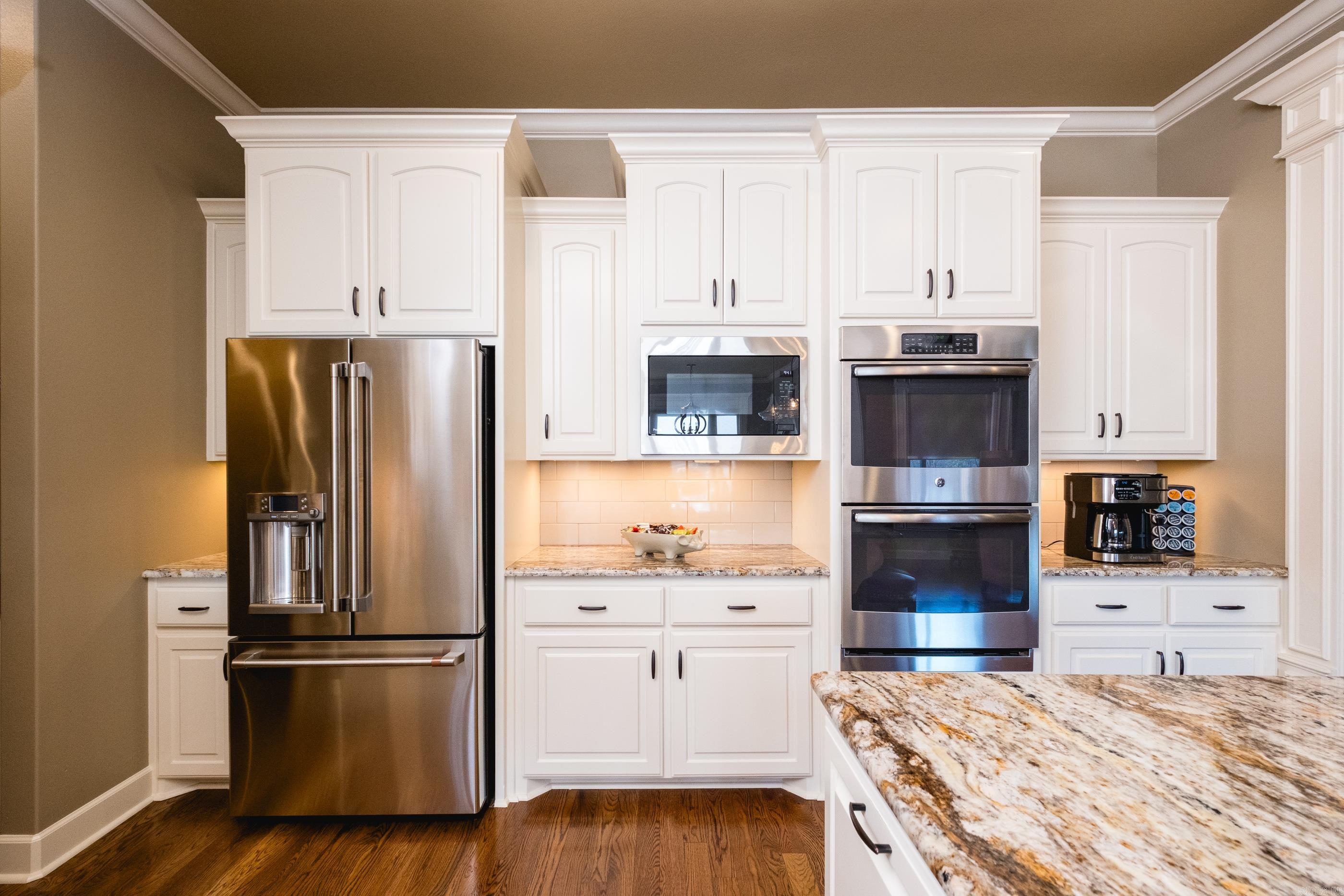 CHENAL VALLEY "MIRAMAR PLACE" - Residential