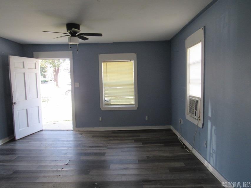 MEADOWBROOK - Residential