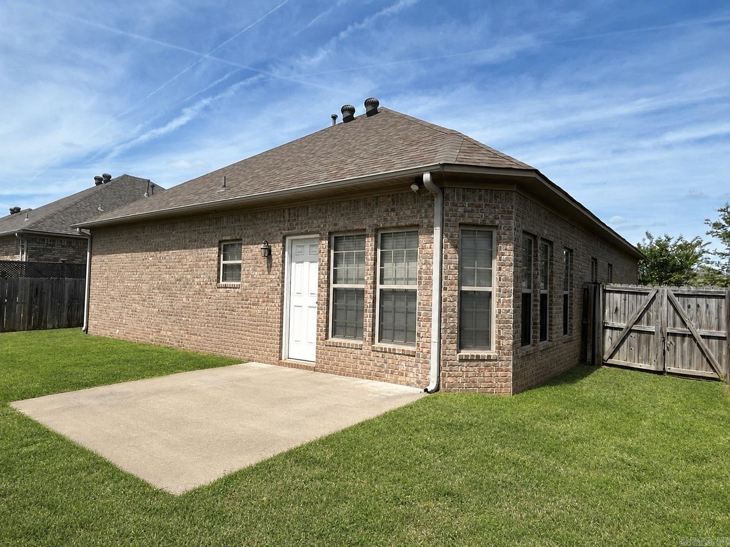 OAK TREE SUB - Residential