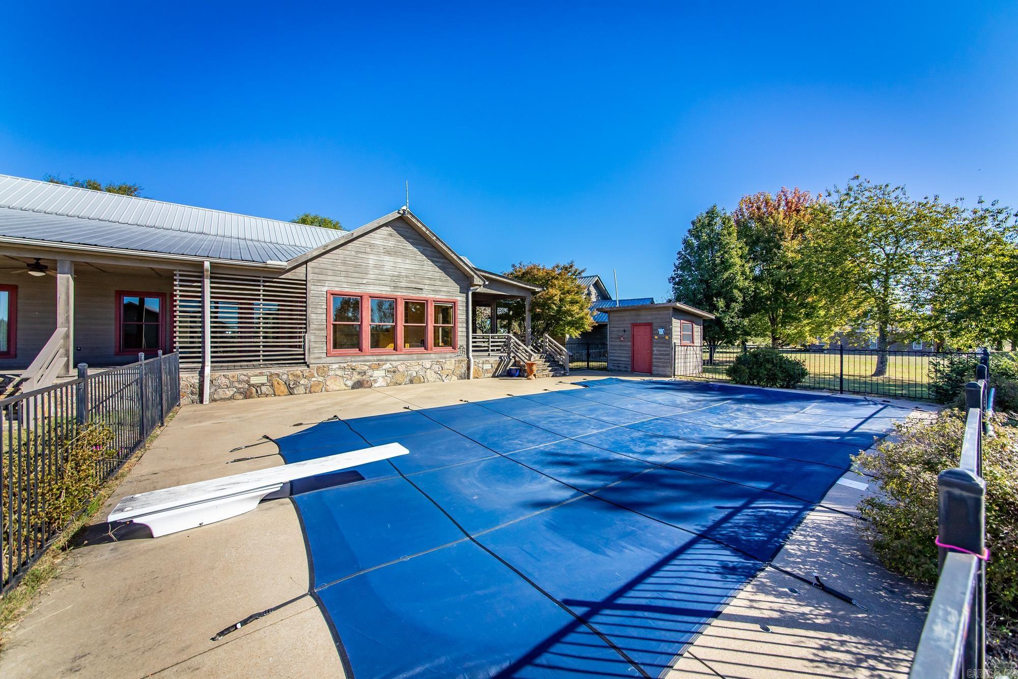 Metes & Bounds - Residential