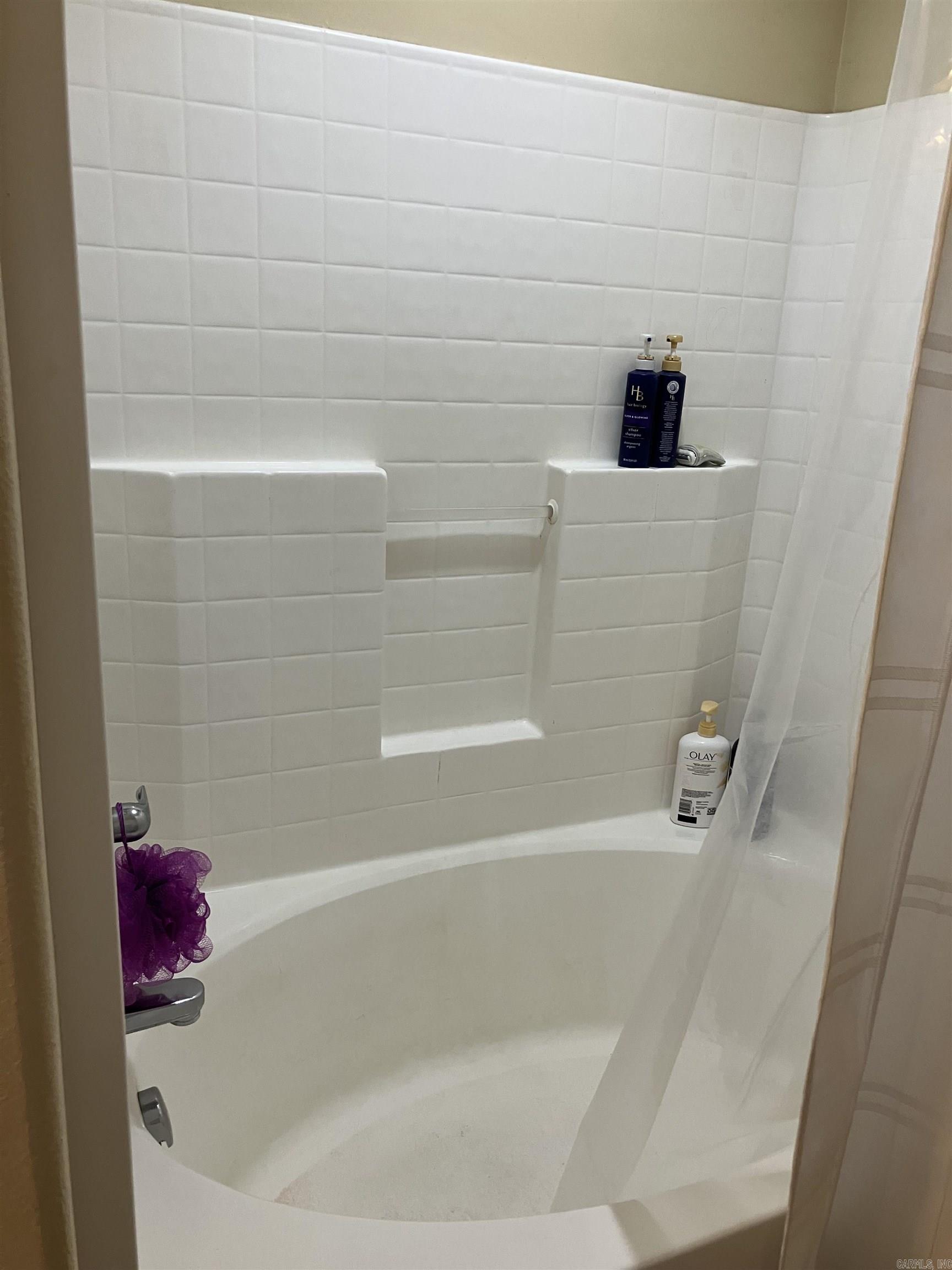 SHADY MEADOWS - Residential