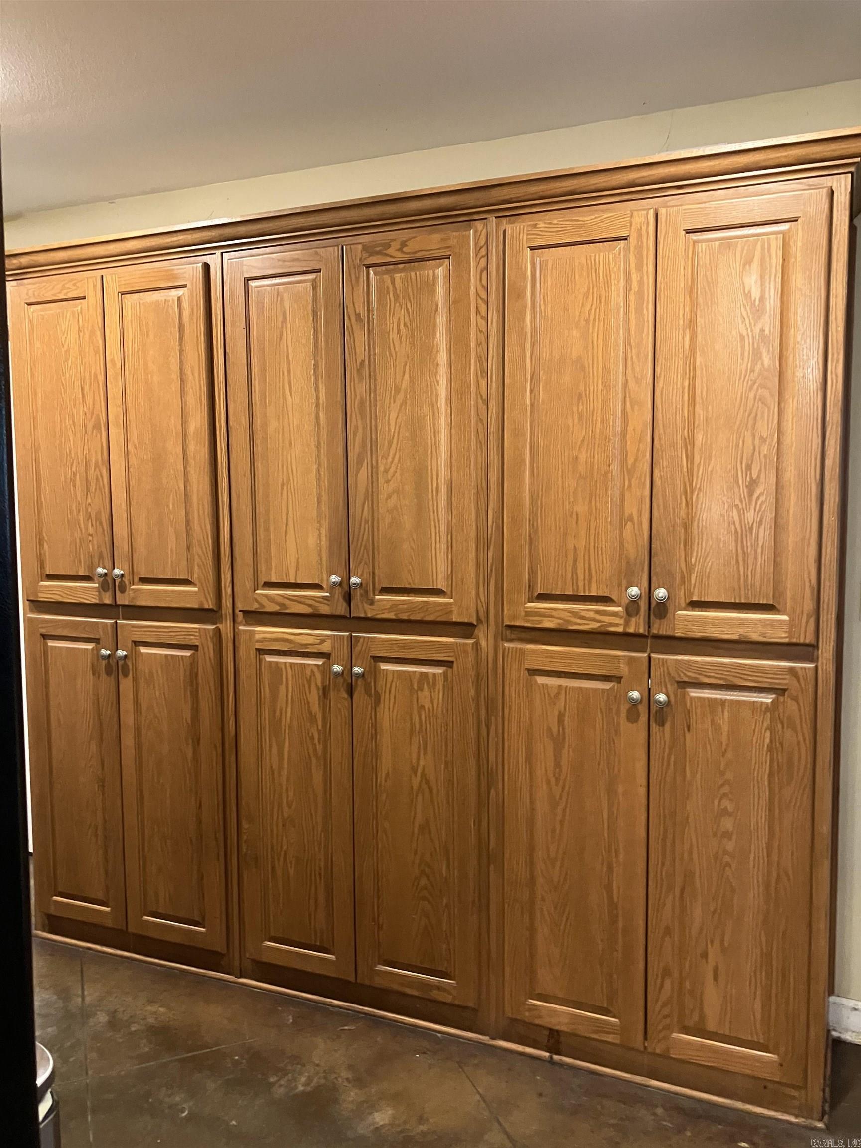 SHADY MEADOWS - Residential