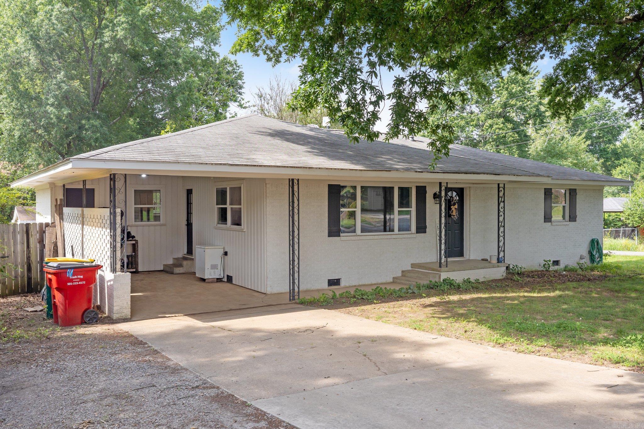 Holloway Replat South Hwy - Residential