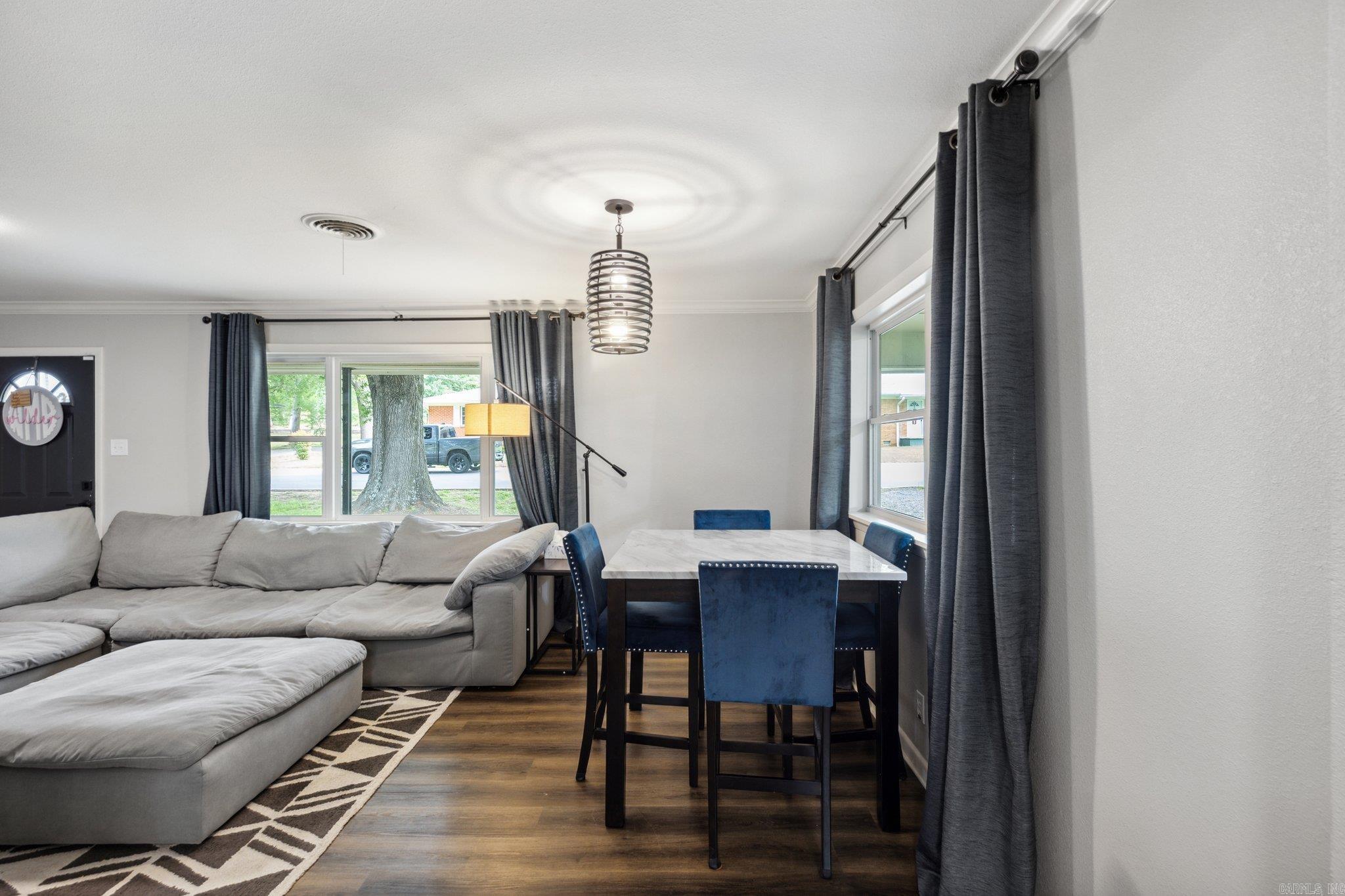 Holloway Replat South Hwy - Residential